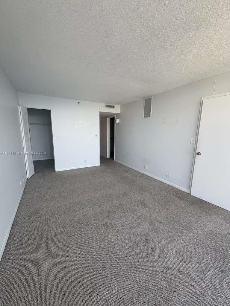 THE GRANDVIEW PALACE COND - Residential Lease