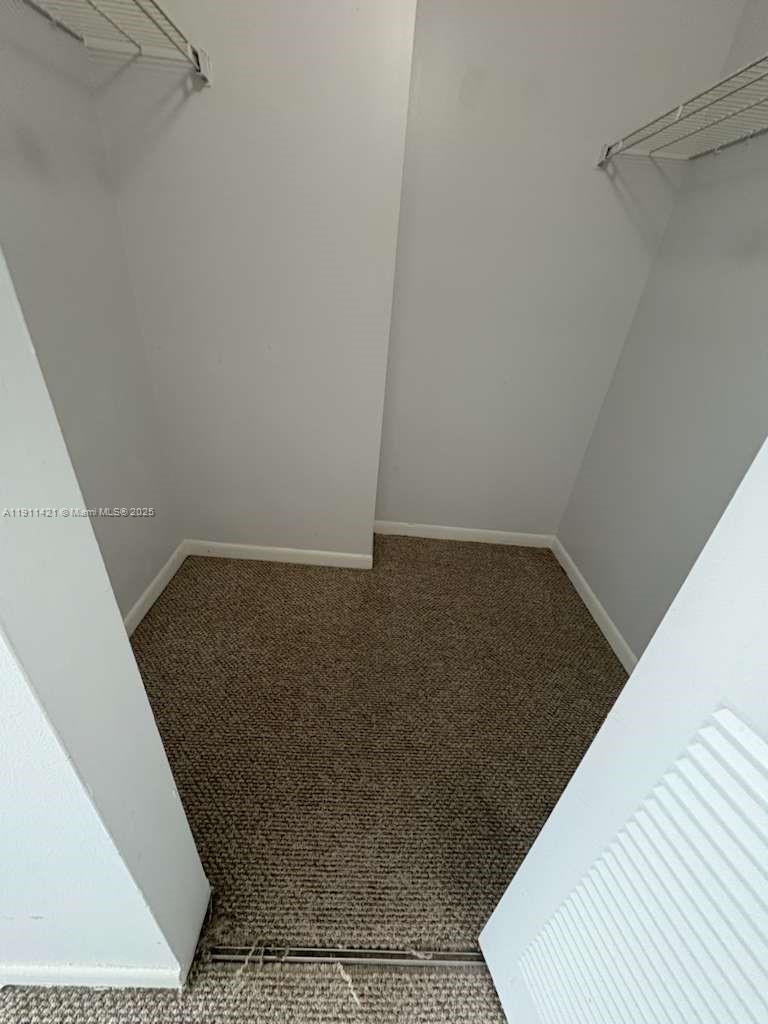 THE GRANDVIEW PALACE COND - Residential Lease