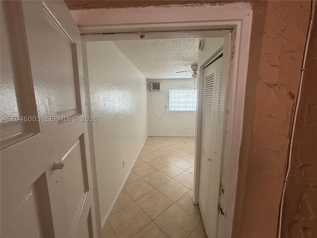 Photo of Pembroke Pines, FL 33024 (MLS # A12046003)