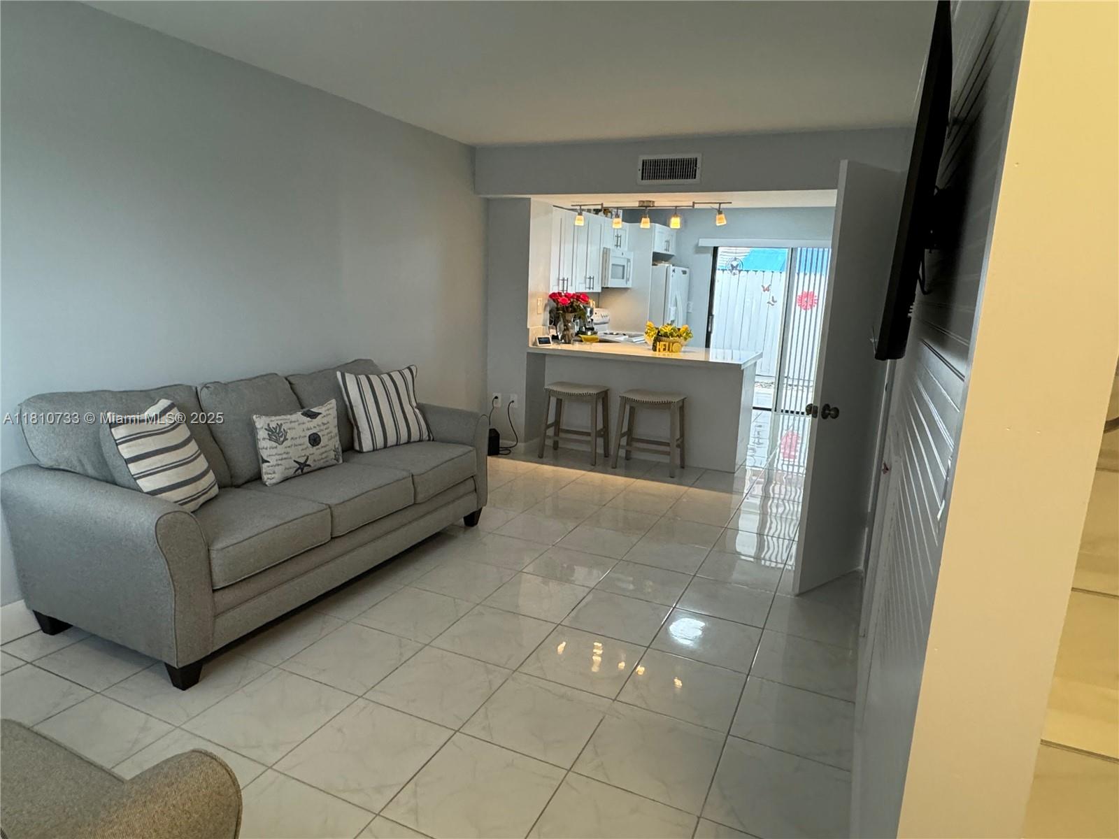 1817 SW 107th Ave 1807