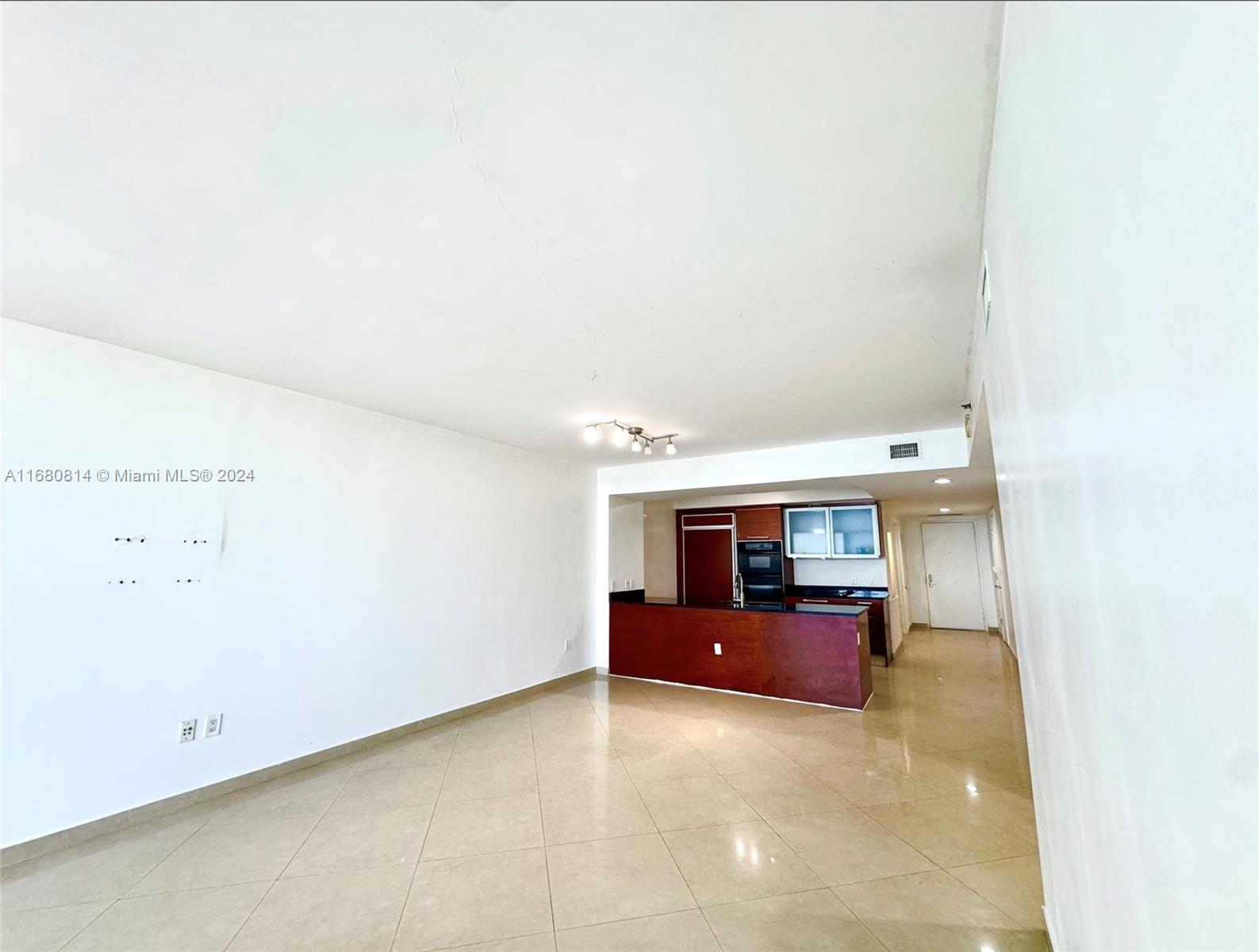 1830 S Ocean Dr 4711
