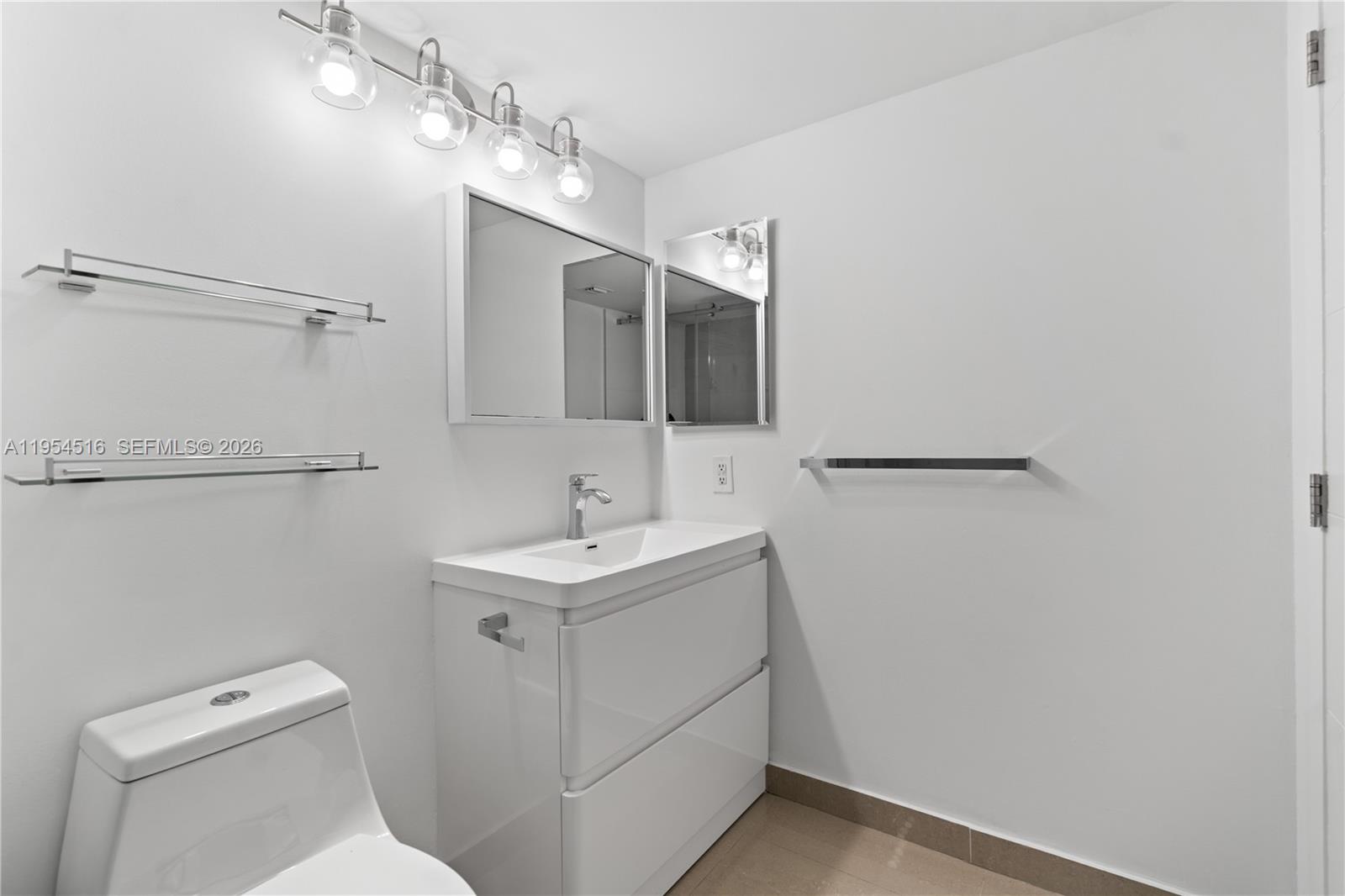 SOUTH POINTE TOWERS CONDO - Residential