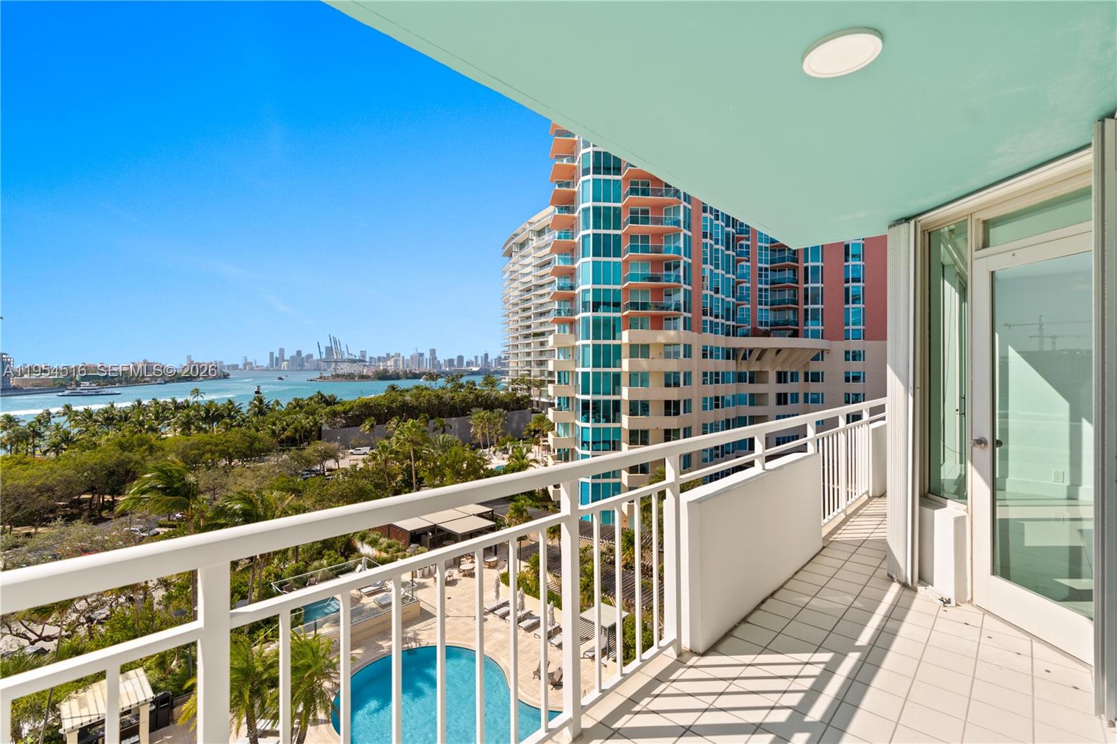 SOUTH POINTE TOWERS CONDO - Residential