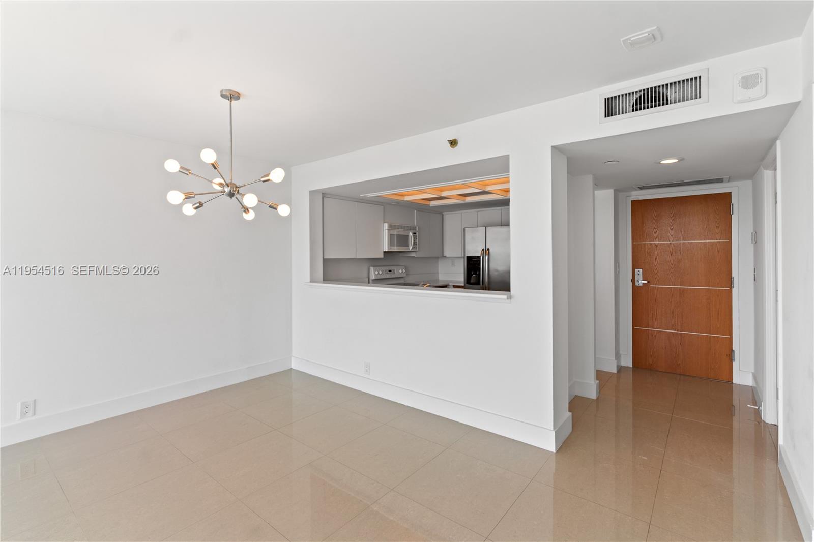 SOUTH POINTE TOWERS CONDO - Residential