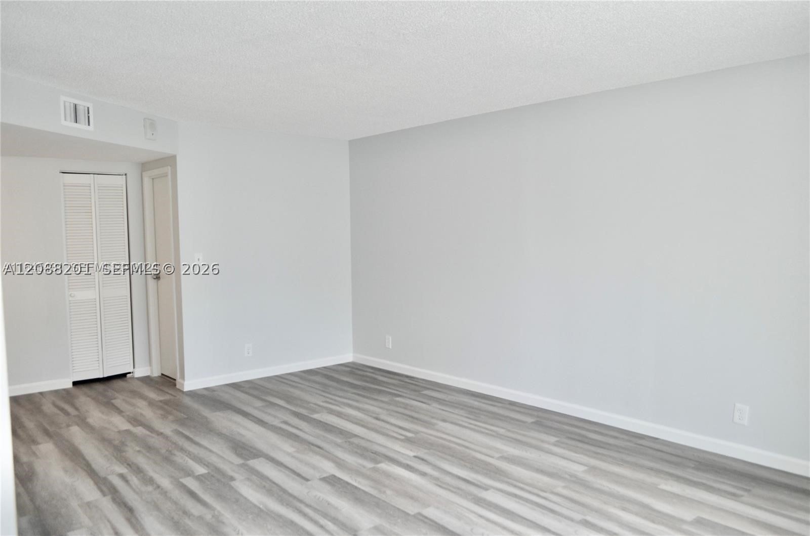 16570 NE 26th Ave 4D