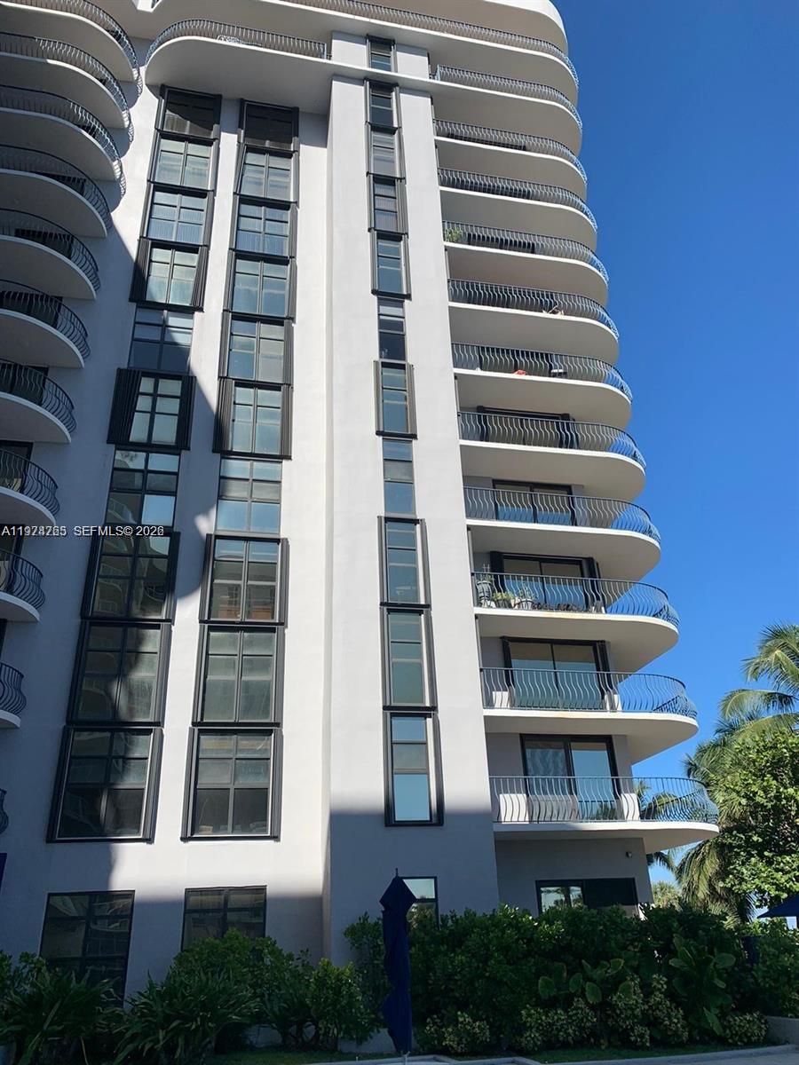 8877 Collins Avenue 506