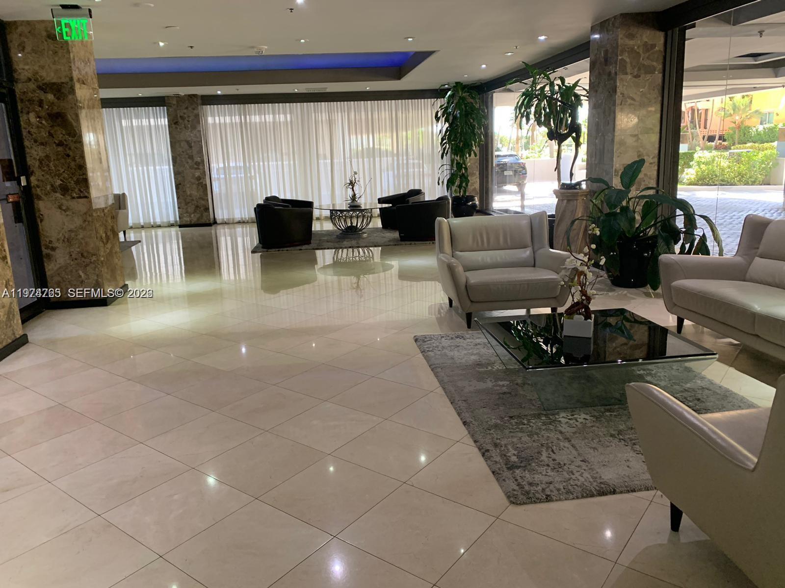 8877 Collins Avenue 506