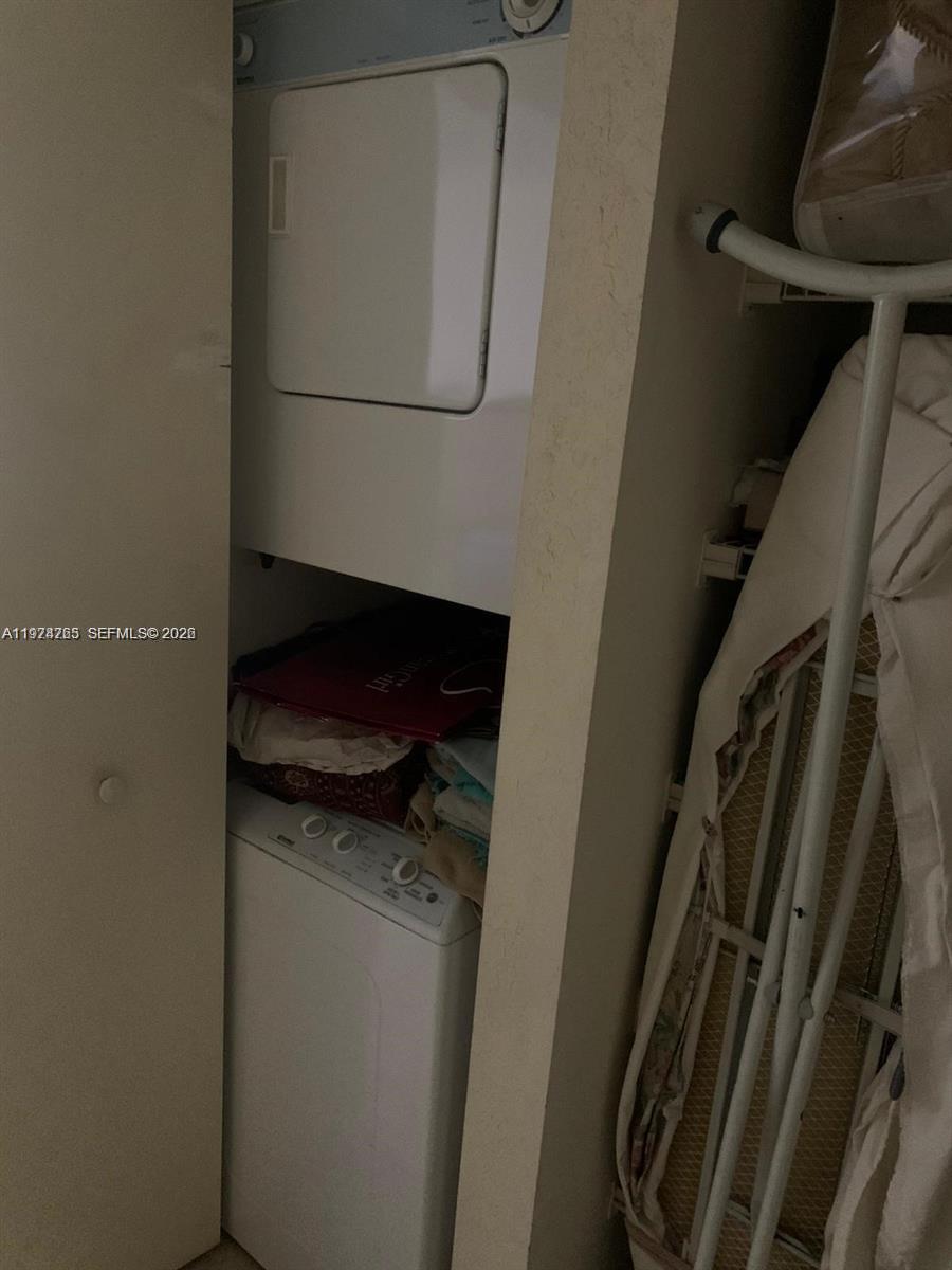 CHAMPLAIN TOWERS NORTH - Residential