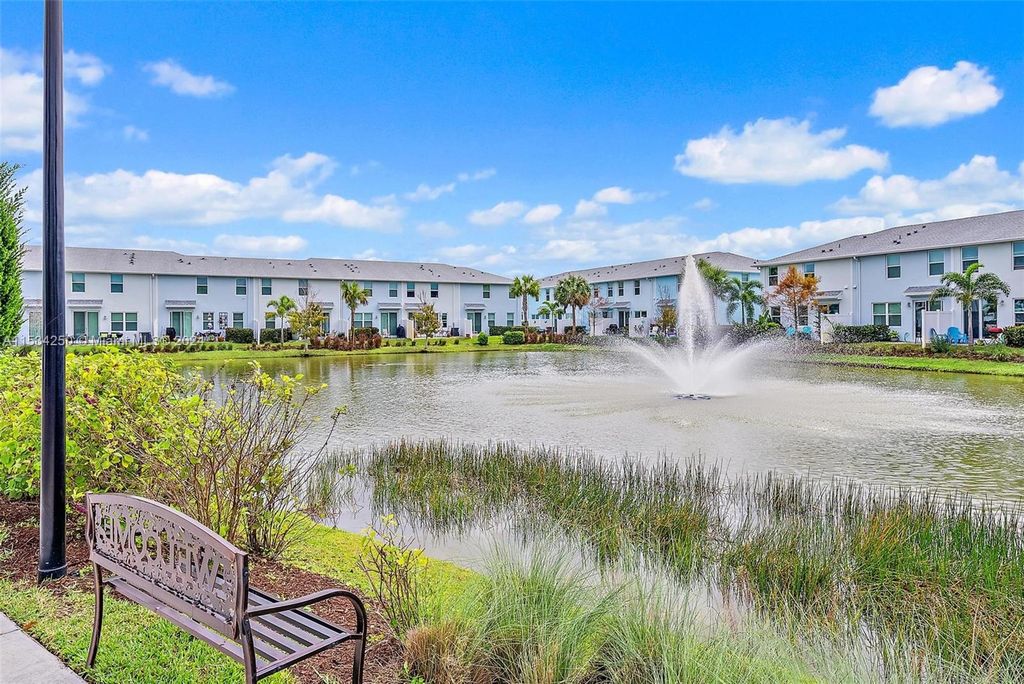 Photo of 323 SE Halifax Ln, Stuart, FL 34994 (MLS # A11534250)