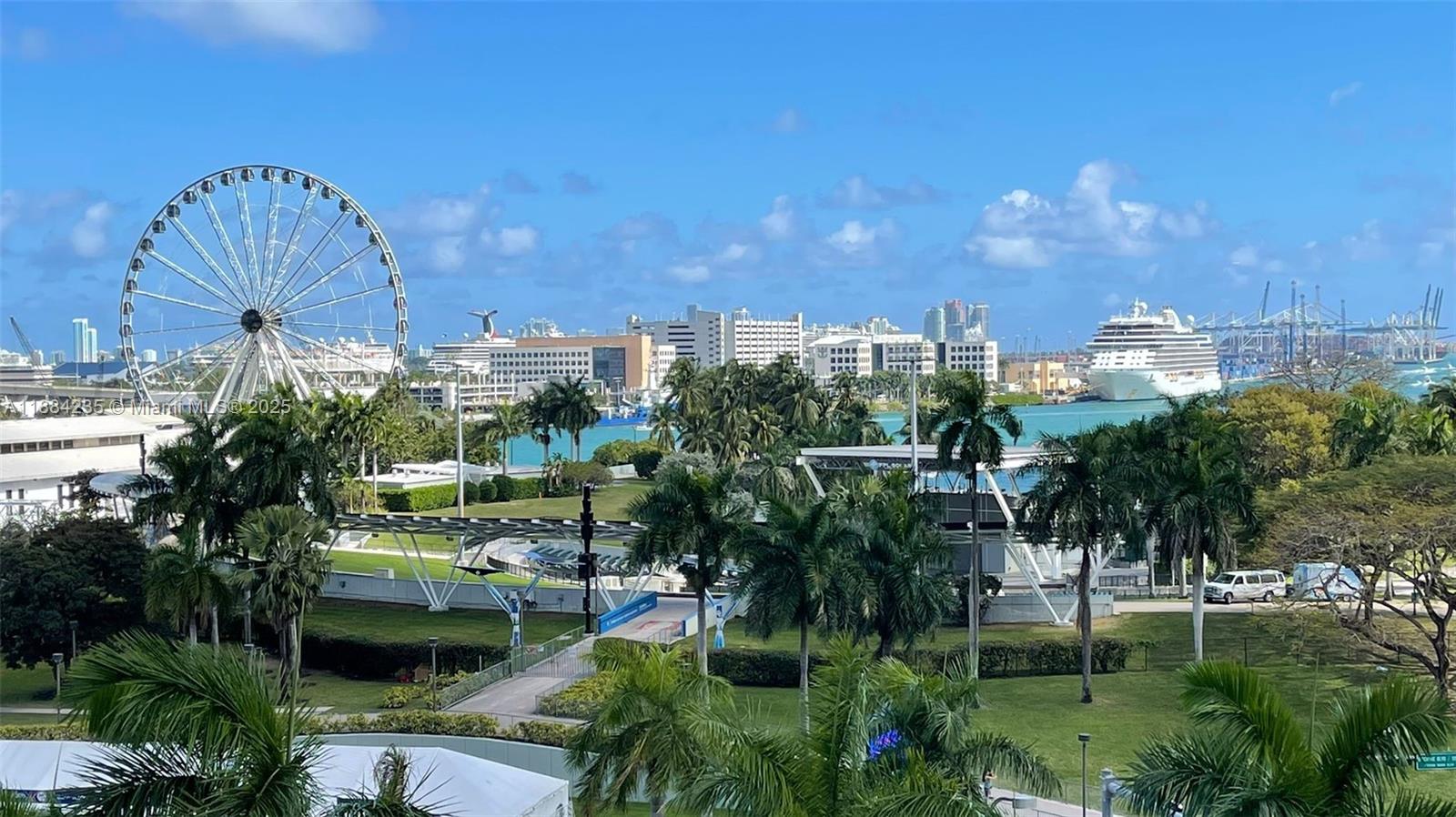 VIZCAYNE SOUTH CONDO - Residential