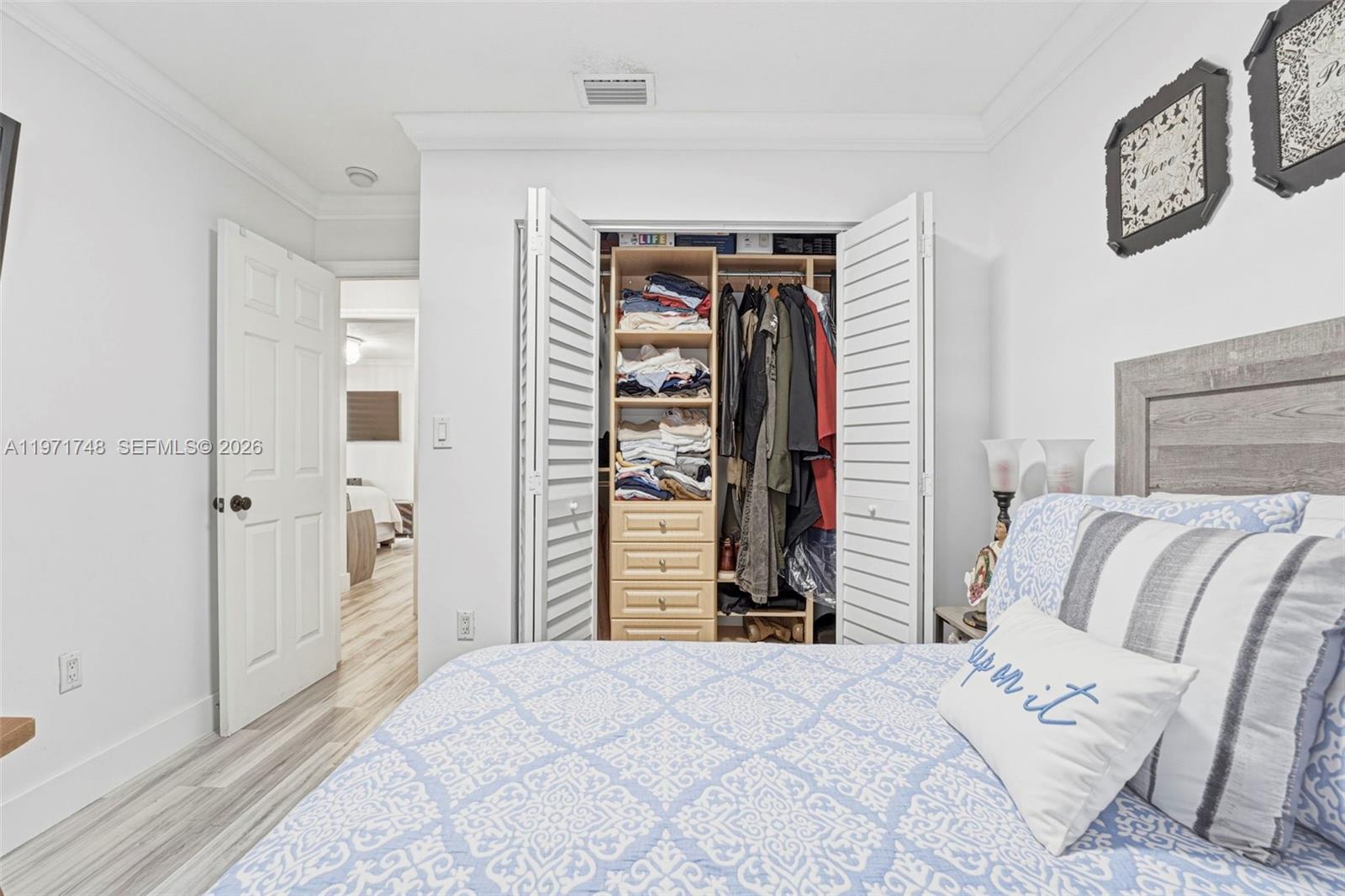 SUPERIOR TRACE - Residential