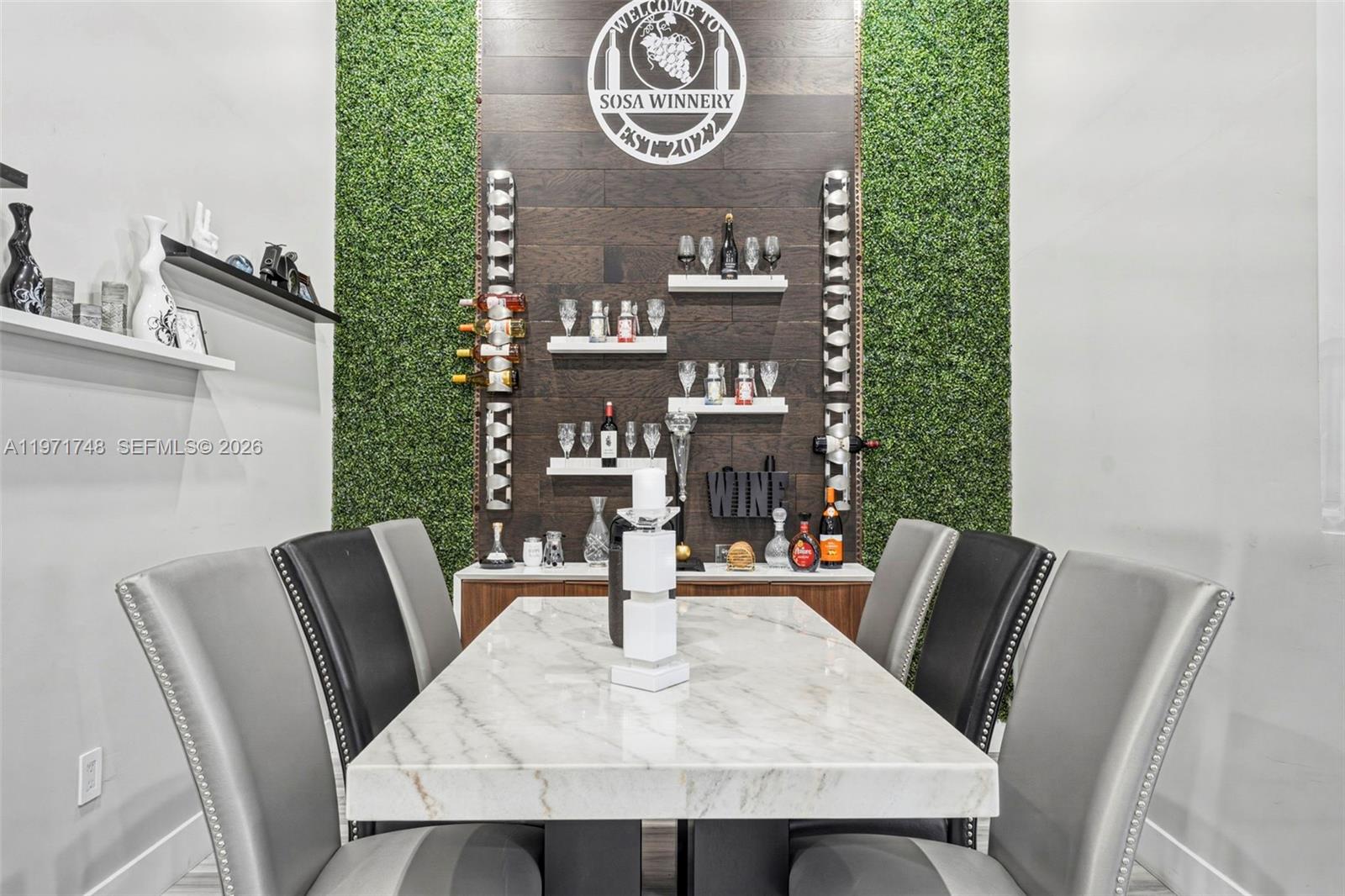 SUPERIOR TRACE - Residential