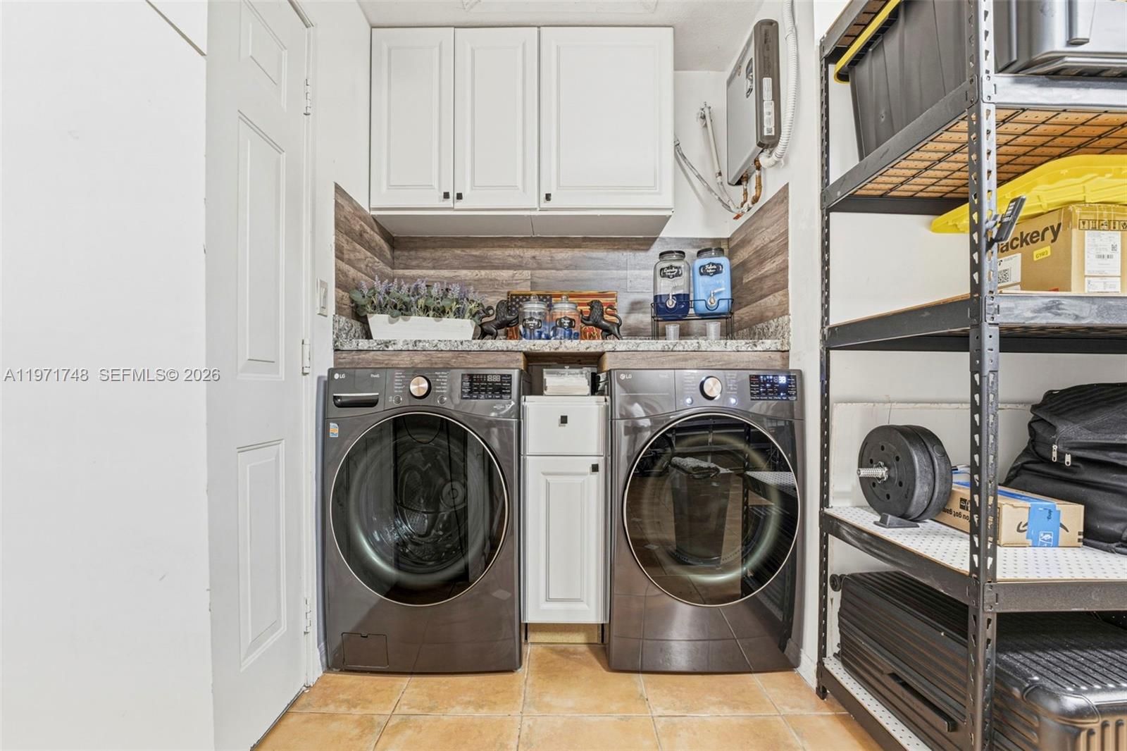 SUPERIOR TRACE - Residential