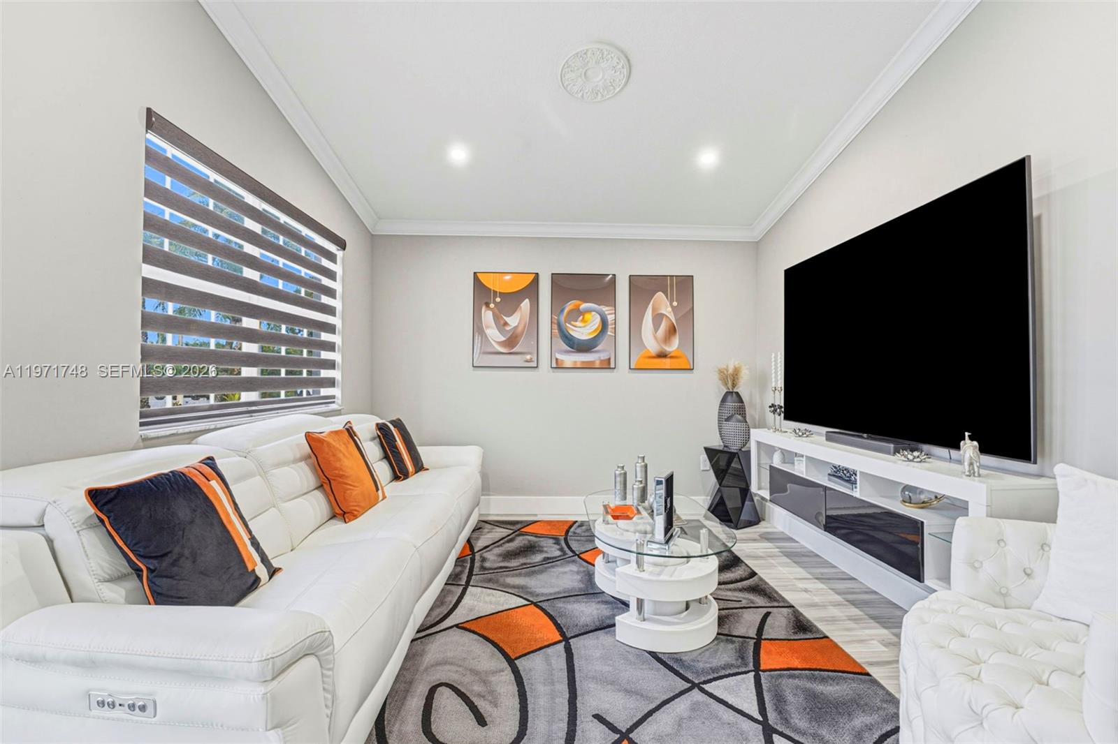 SUPERIOR TRACE - Residential