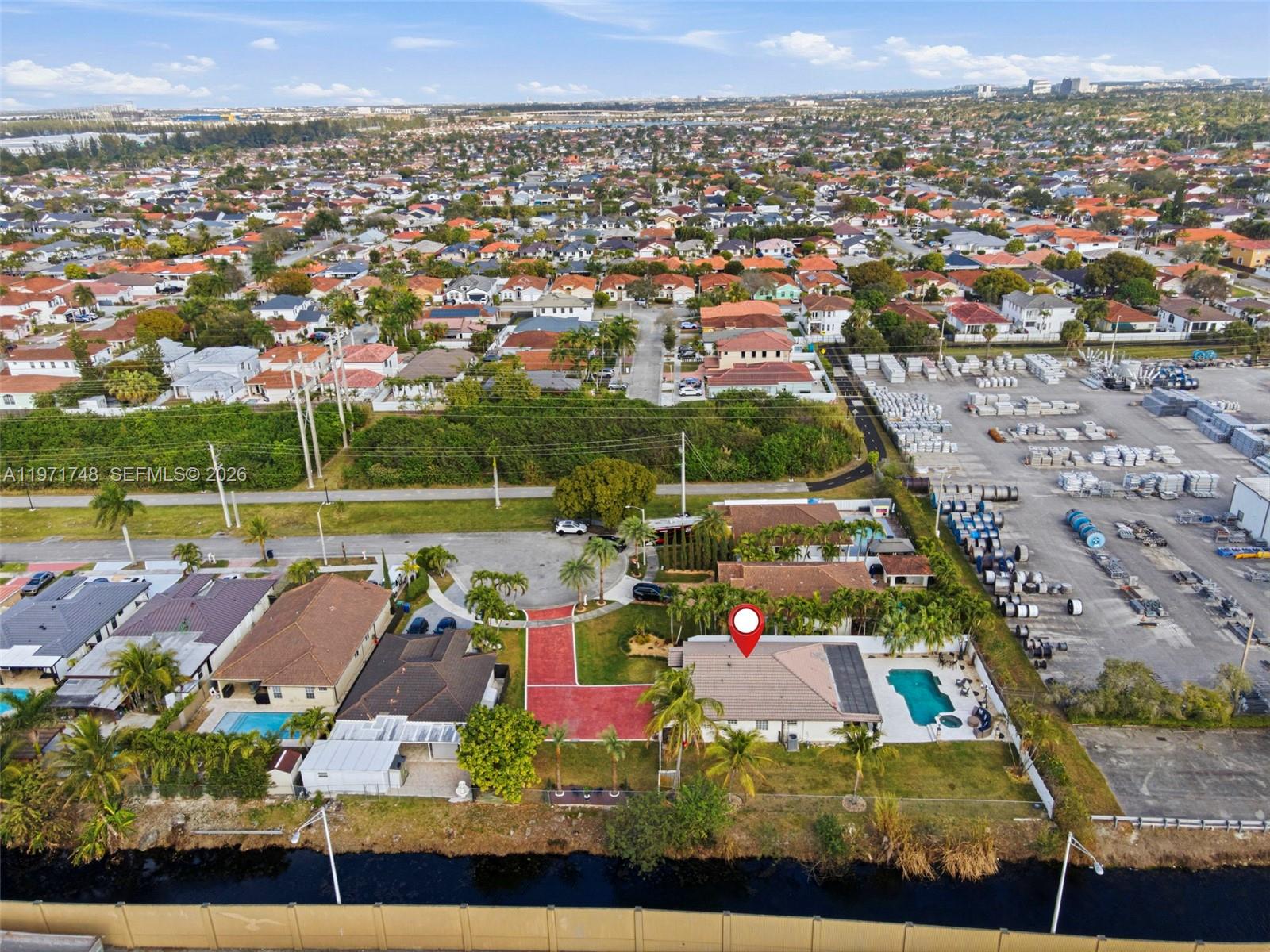 SUPERIOR TRACE - Residential