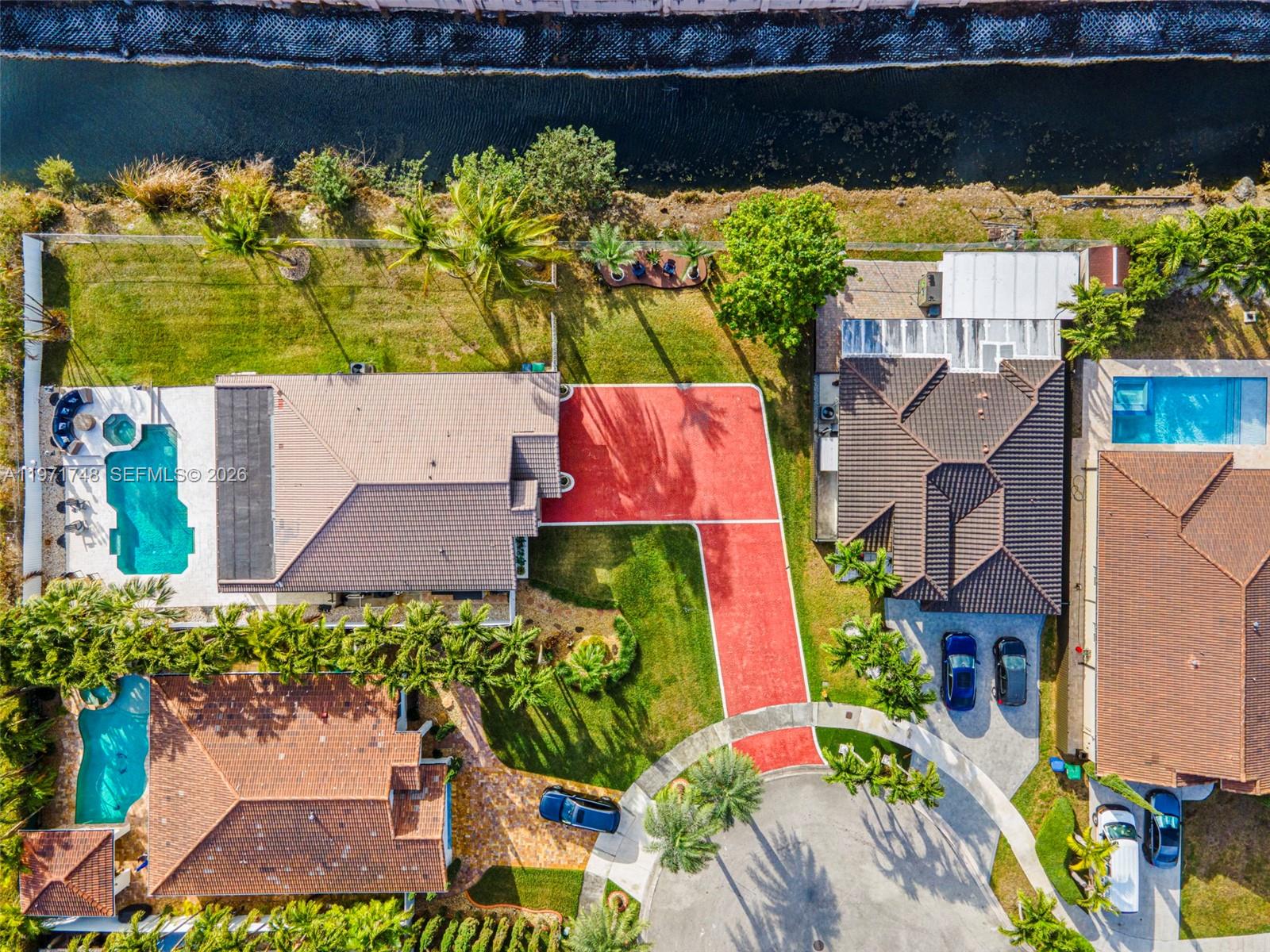 SUPERIOR TRACE - Residential