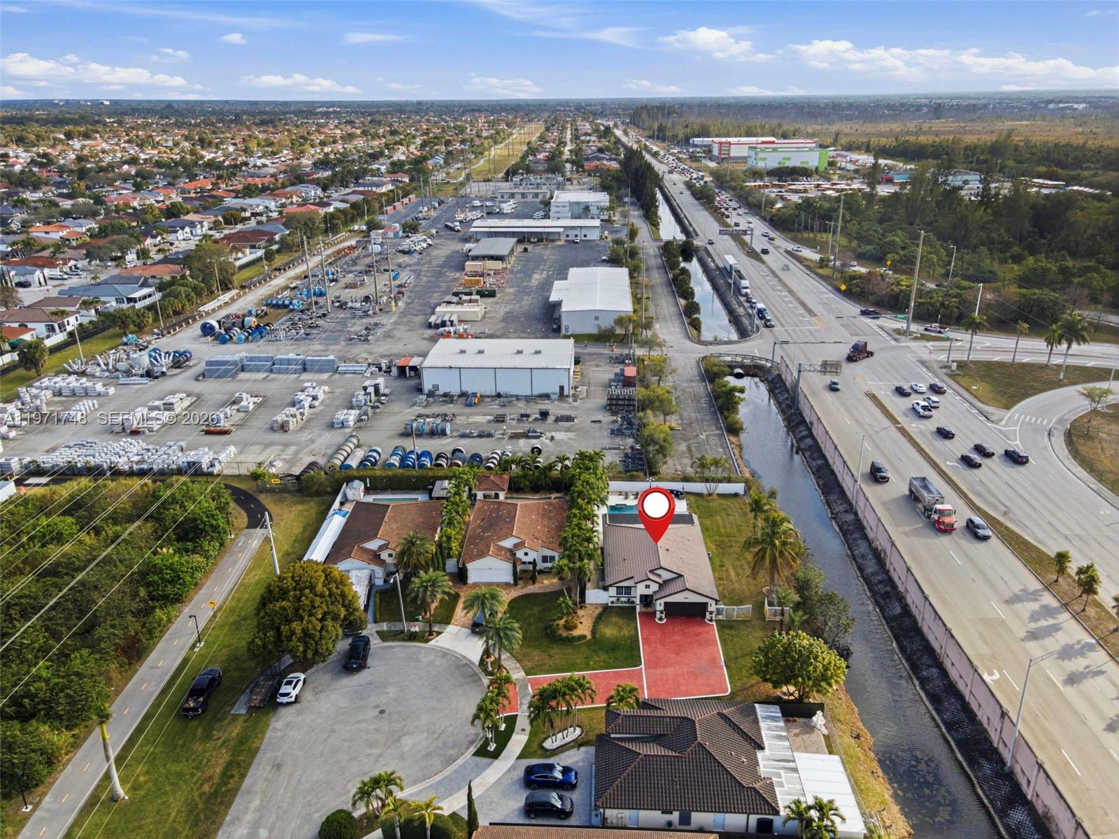 SUPERIOR TRACE - Residential