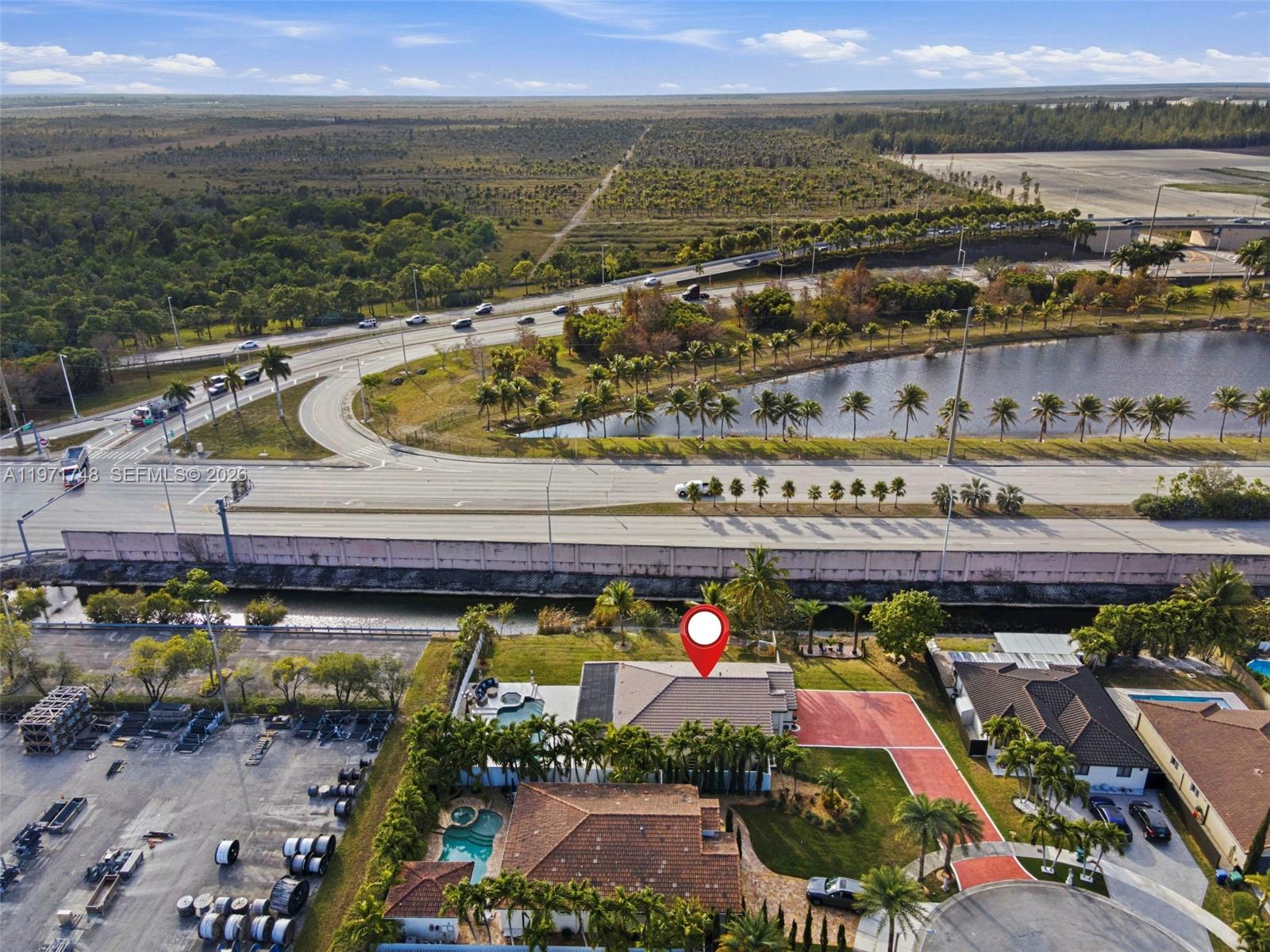 SUPERIOR TRACE - Residential