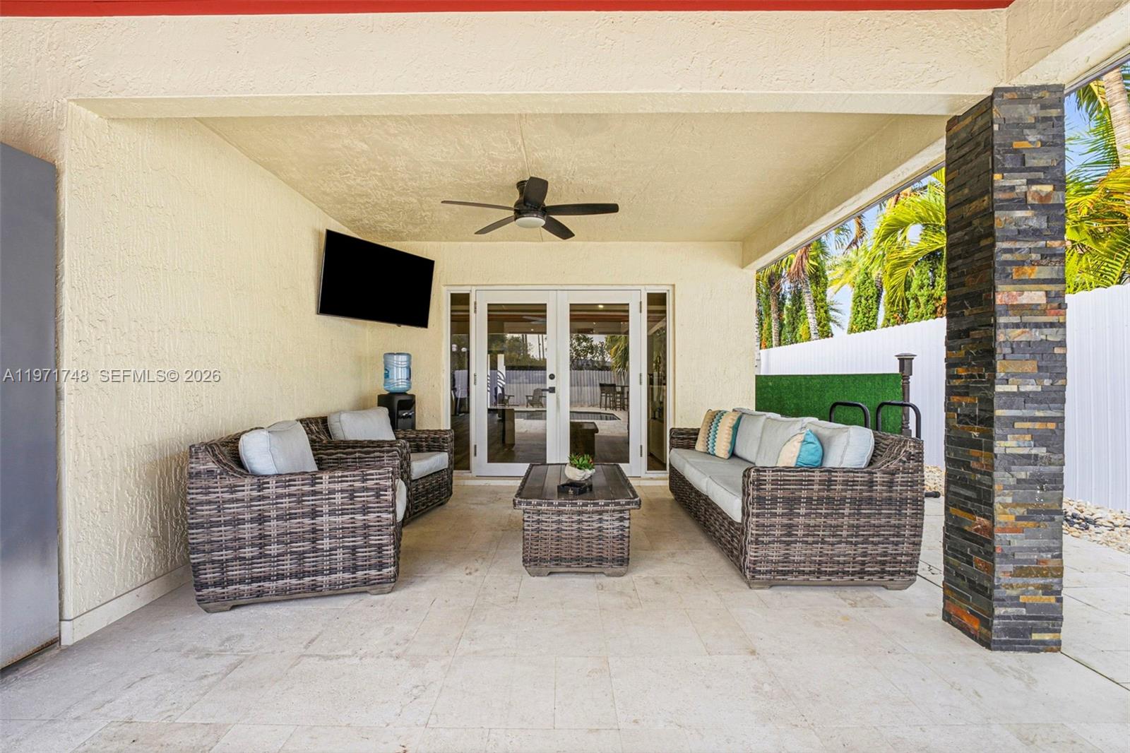 SUPERIOR TRACE - Residential