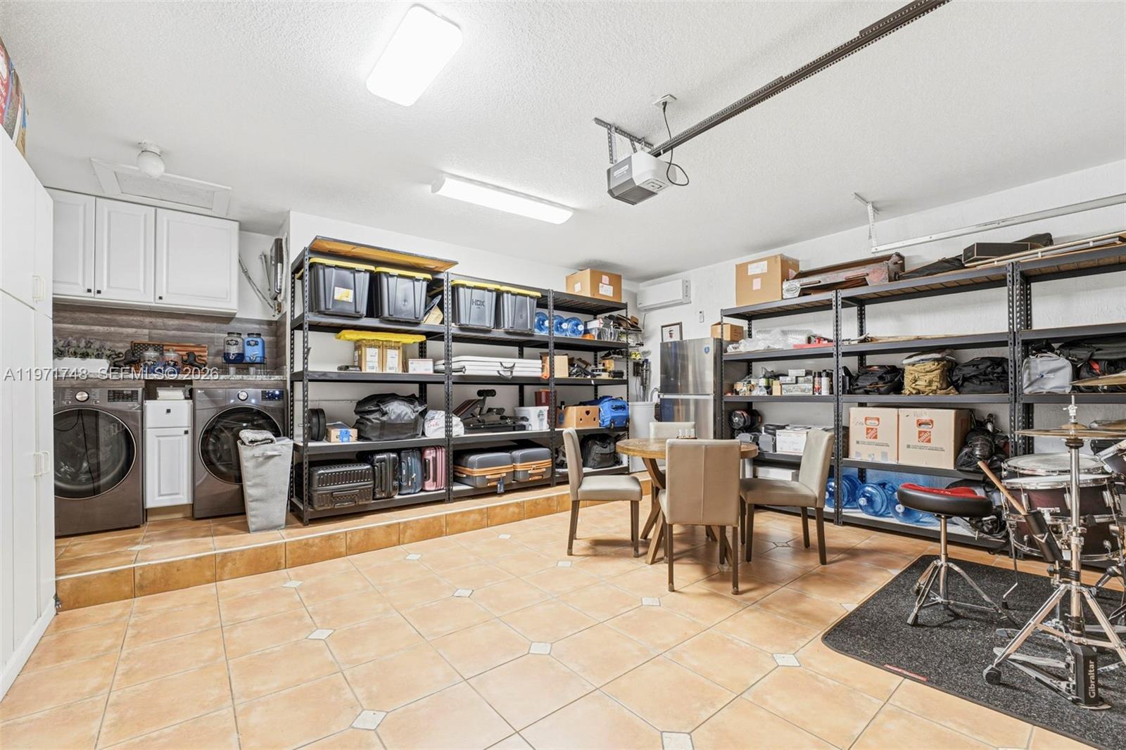 SUPERIOR TRACE - Residential