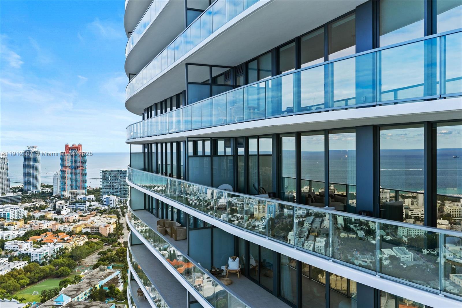 FIVE PARK - Residential Lease