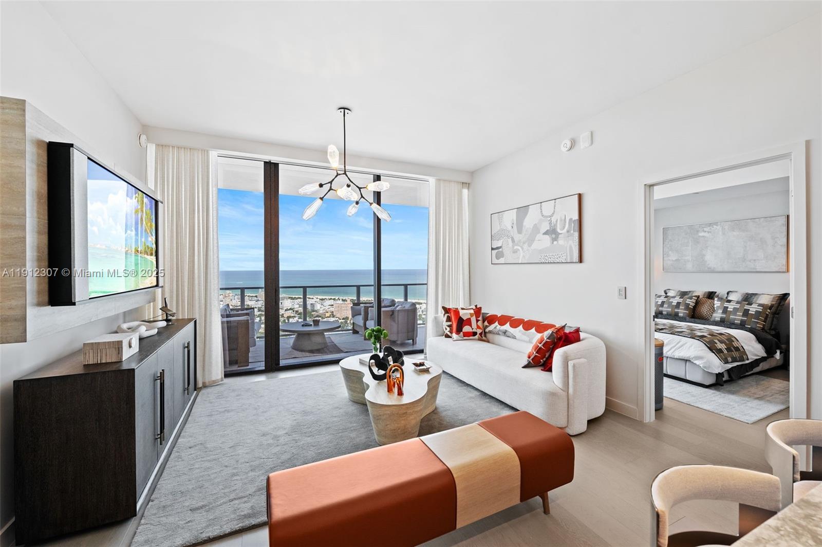 FIVE PARK - Residential Lease