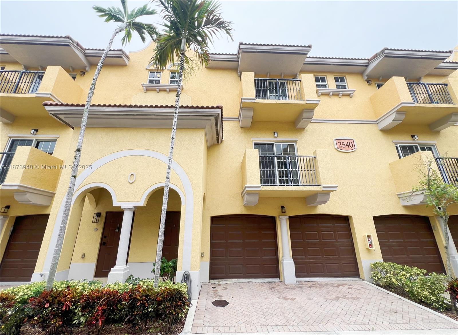 2540 SW 14th Ave 203
