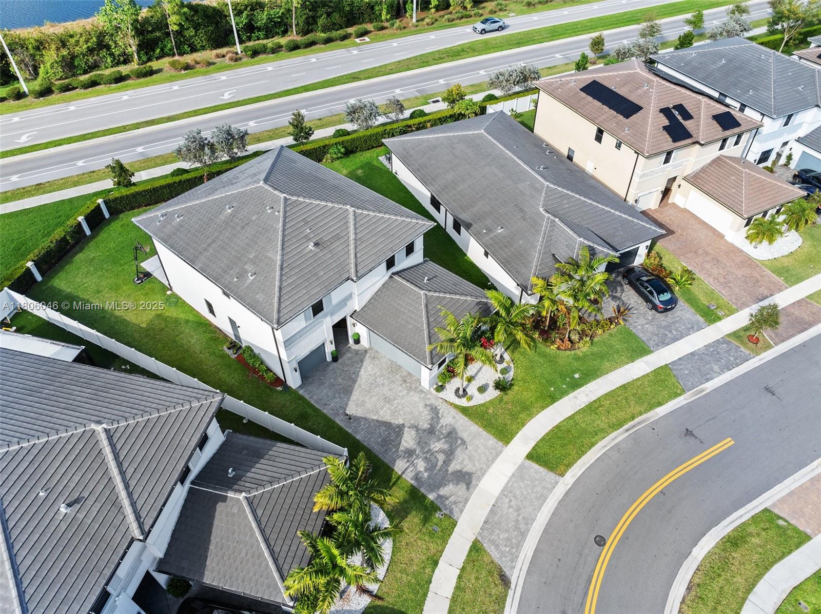 TUSCAN ISLES - Residential Lease