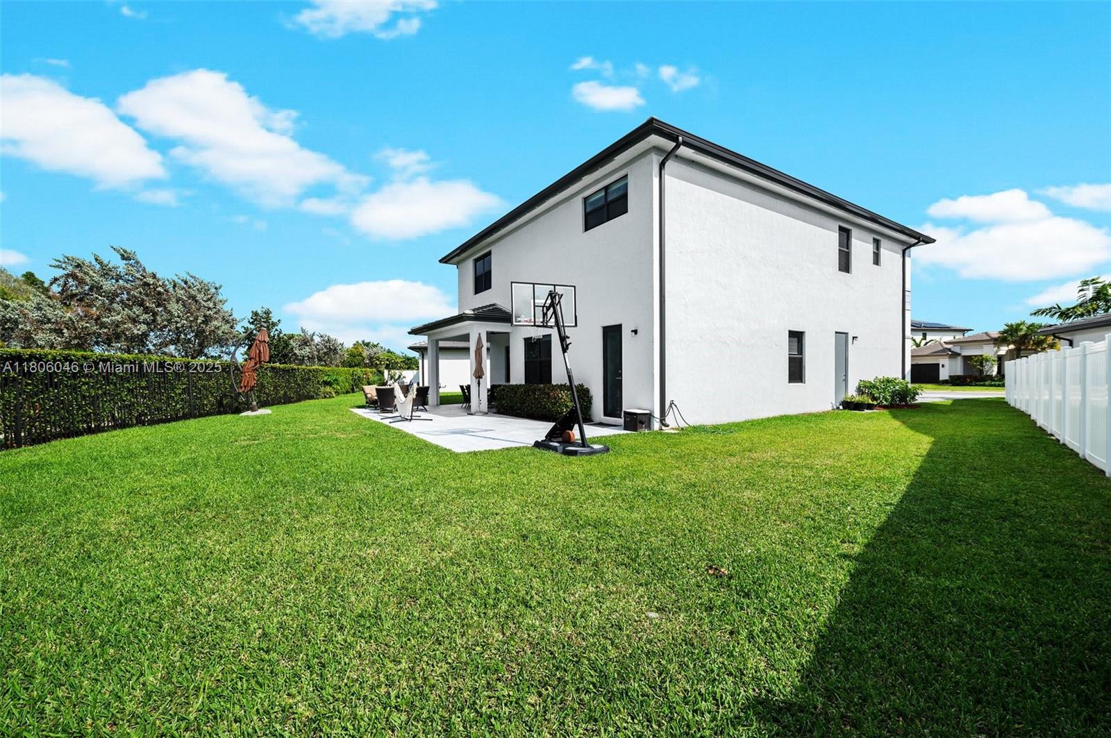 TUSCAN ISLES - Residential Lease