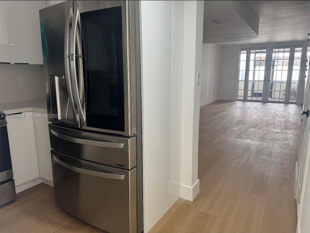 MANGO HILL #11 CONDO - Residential Lease