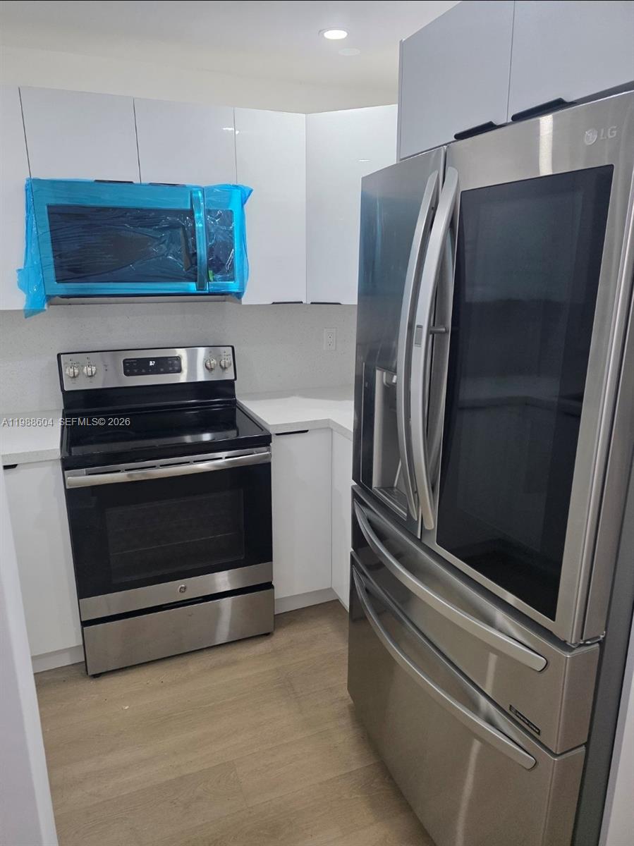 MANGO HILL #11 CONDO - Residential Lease