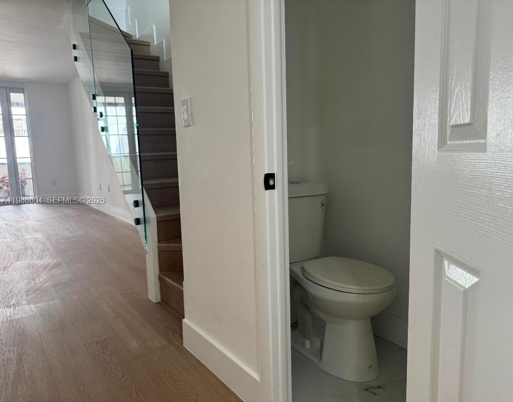 MANGO HILL #11 CONDO - Residential Lease