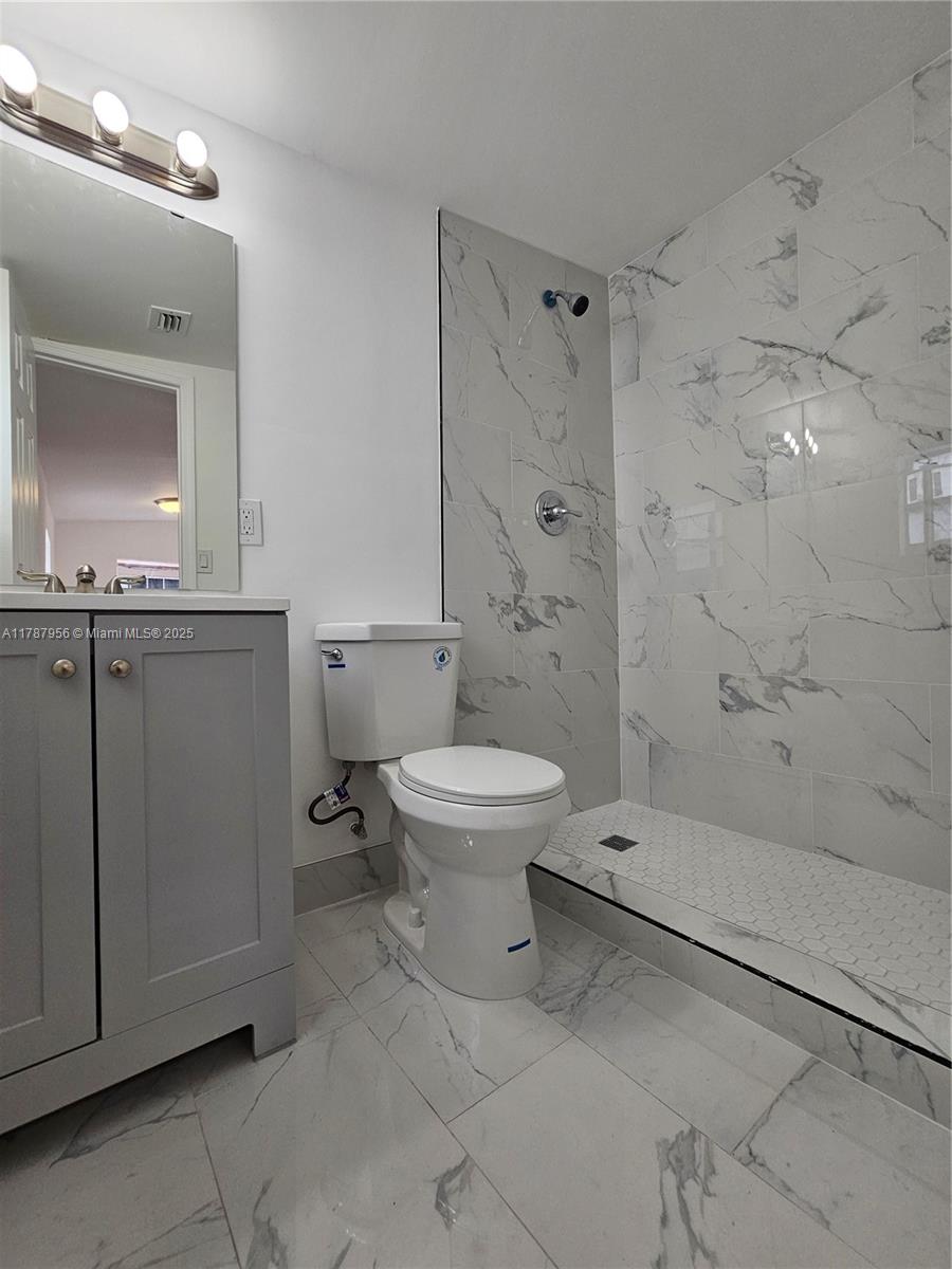 ALMENDARES - Residential