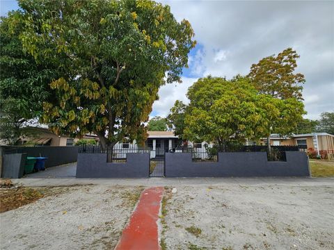 11712 NW 3rd Ave Miami FL 33168