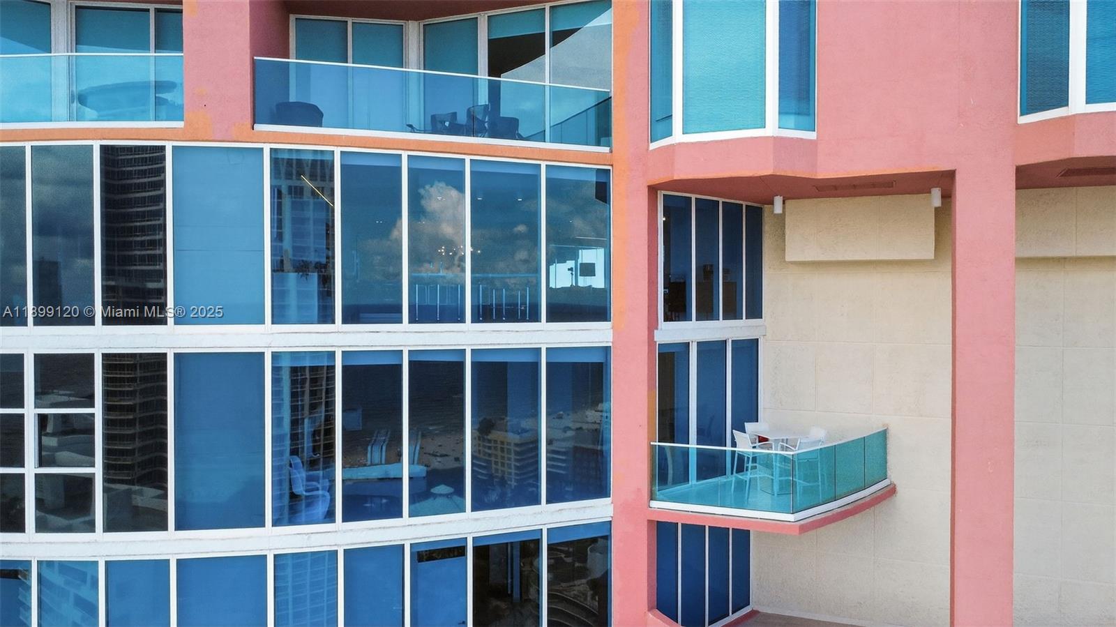 PORTOFINO TOWER CONDO - Residential