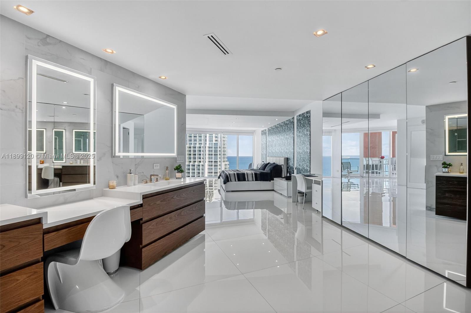 PORTOFINO TOWER CONDO - Residential