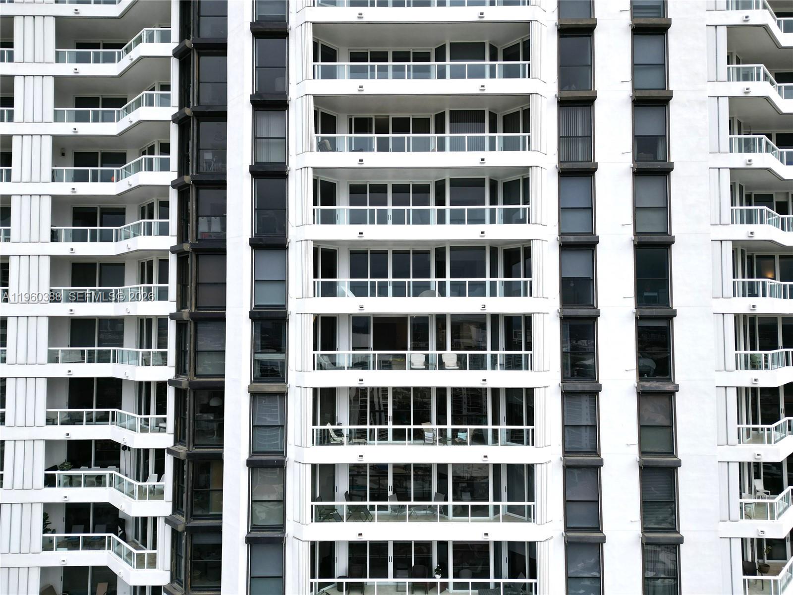 21055 Yacht Club Dr 2607