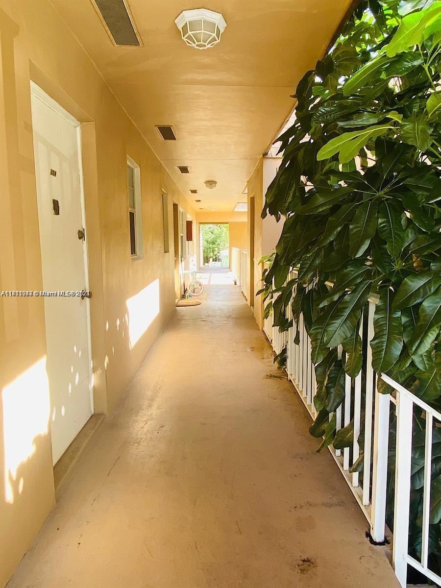 Rental Property at 1832 Madison St 204, Hollywood, Broward County, Florida - Bedrooms: 1 
Bathrooms: 1  - $1,499 MO.