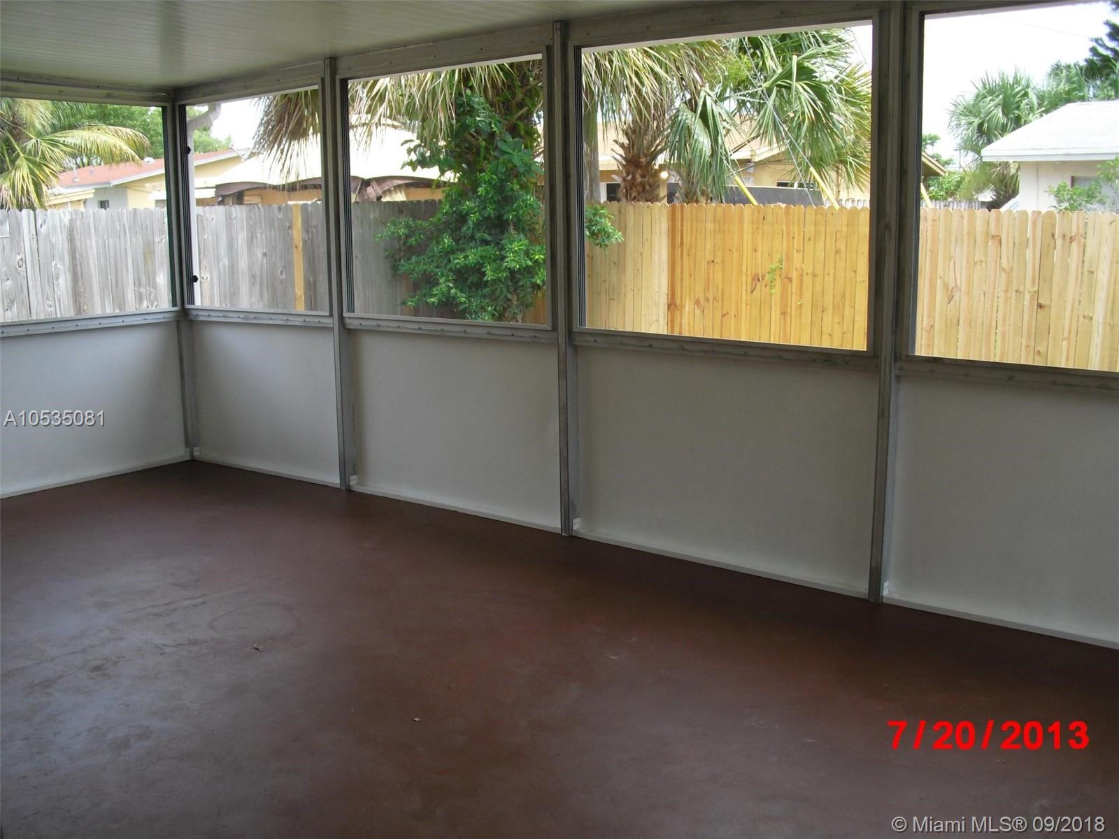 CRESTHAVEN 3 - Residential Lease