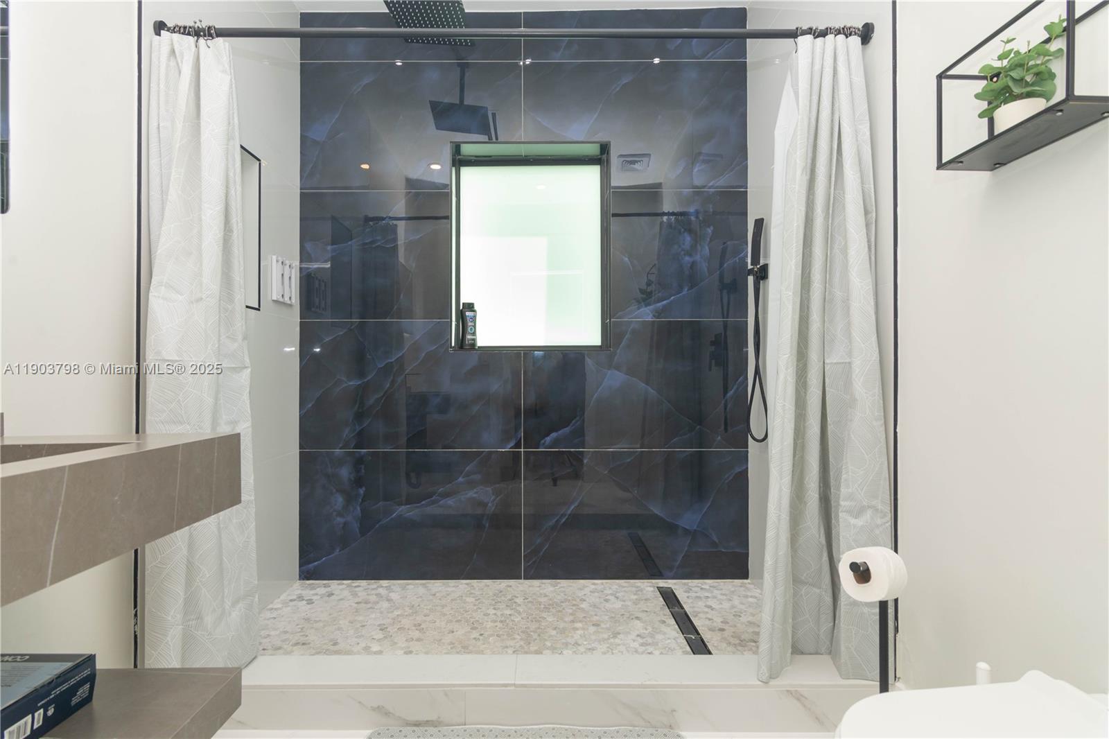 BYAN PARK - Residential Lease