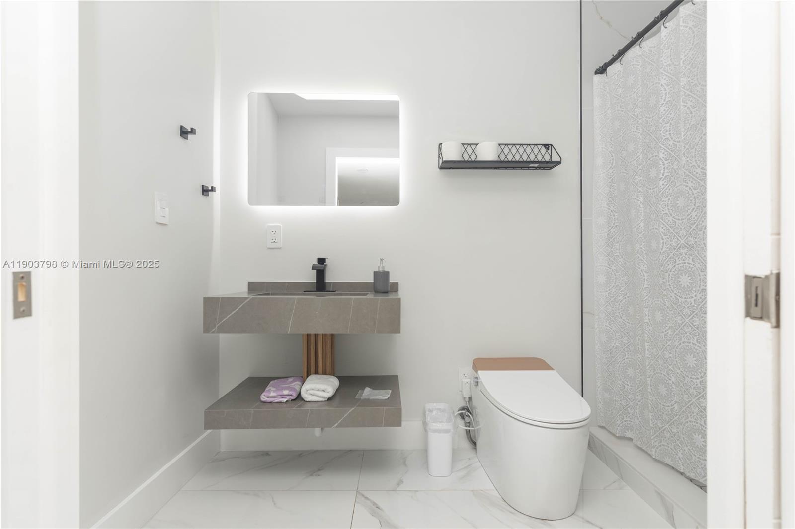 BYAN PARK - Residential Lease