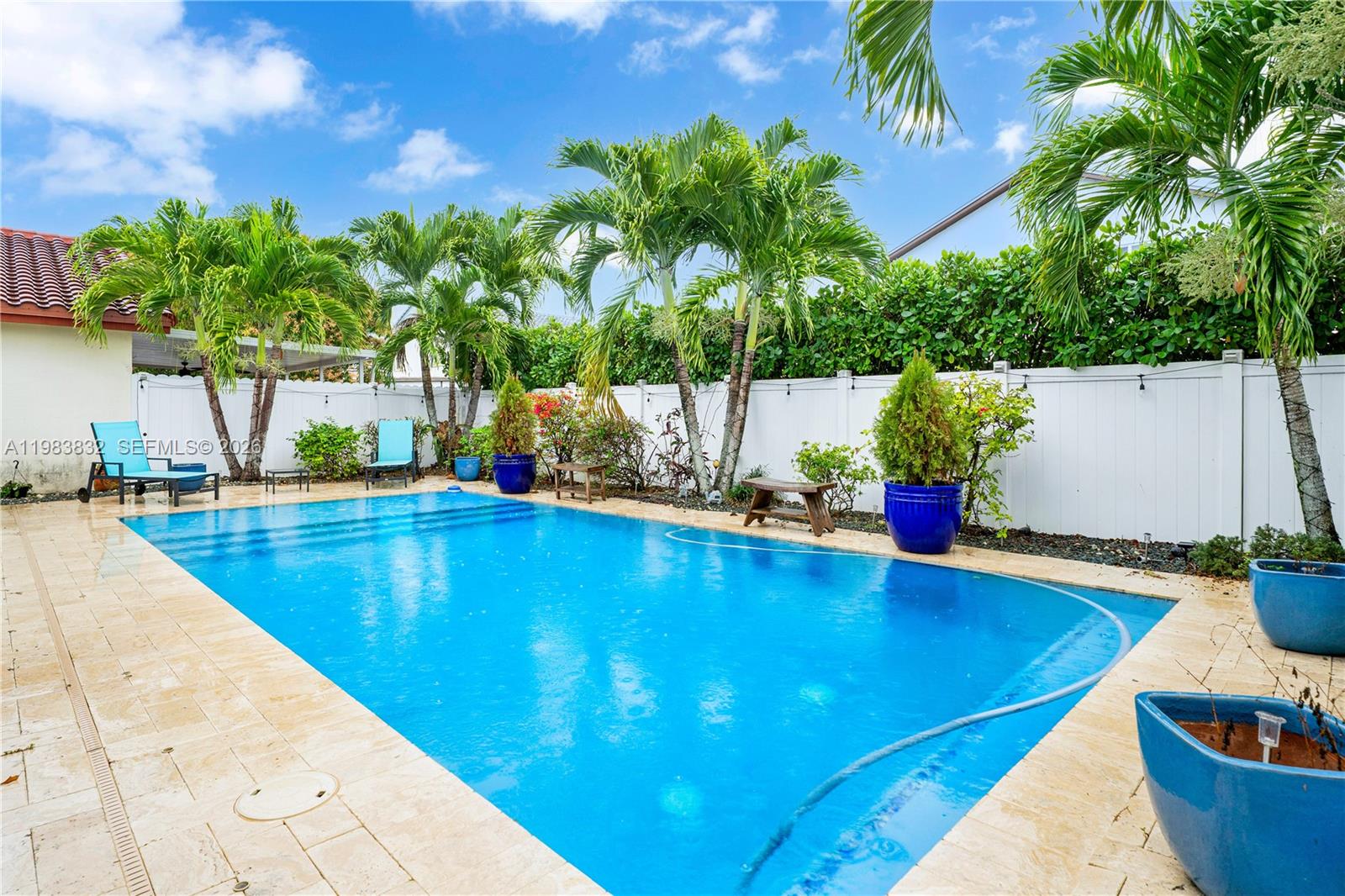 SUNFISH AT THE HAMMOCKS - Residential