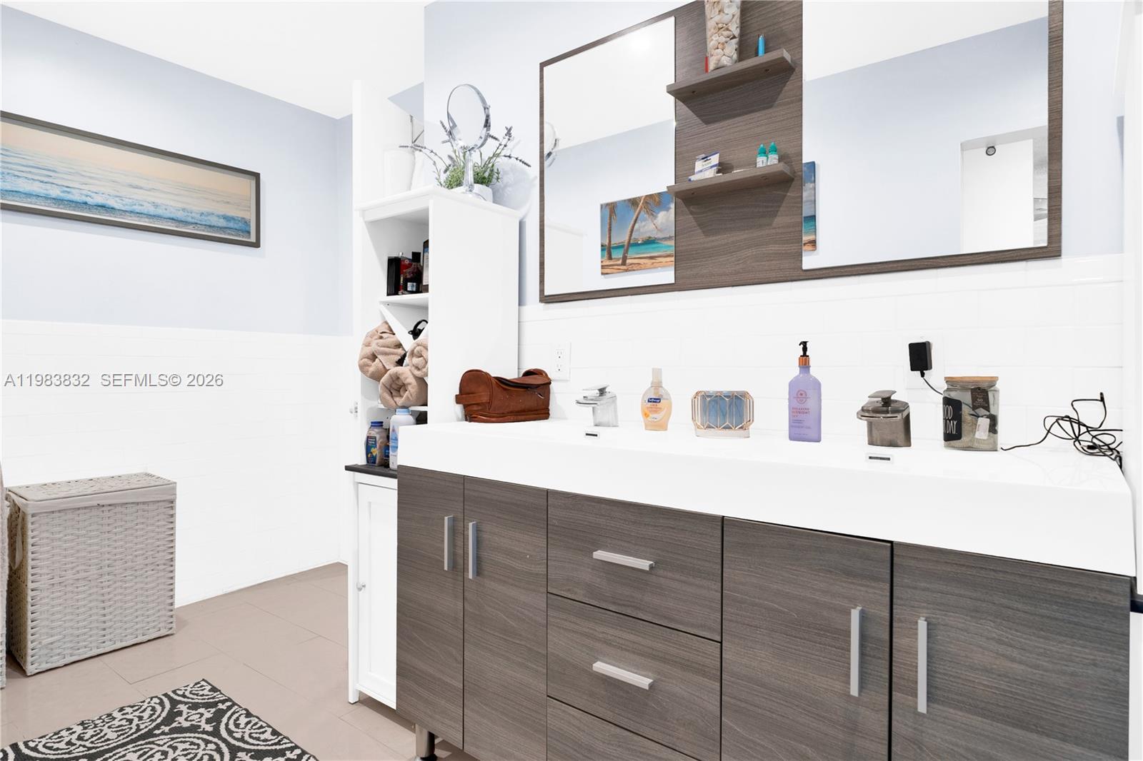 SUNFISH AT THE HAMMOCKS - Residential