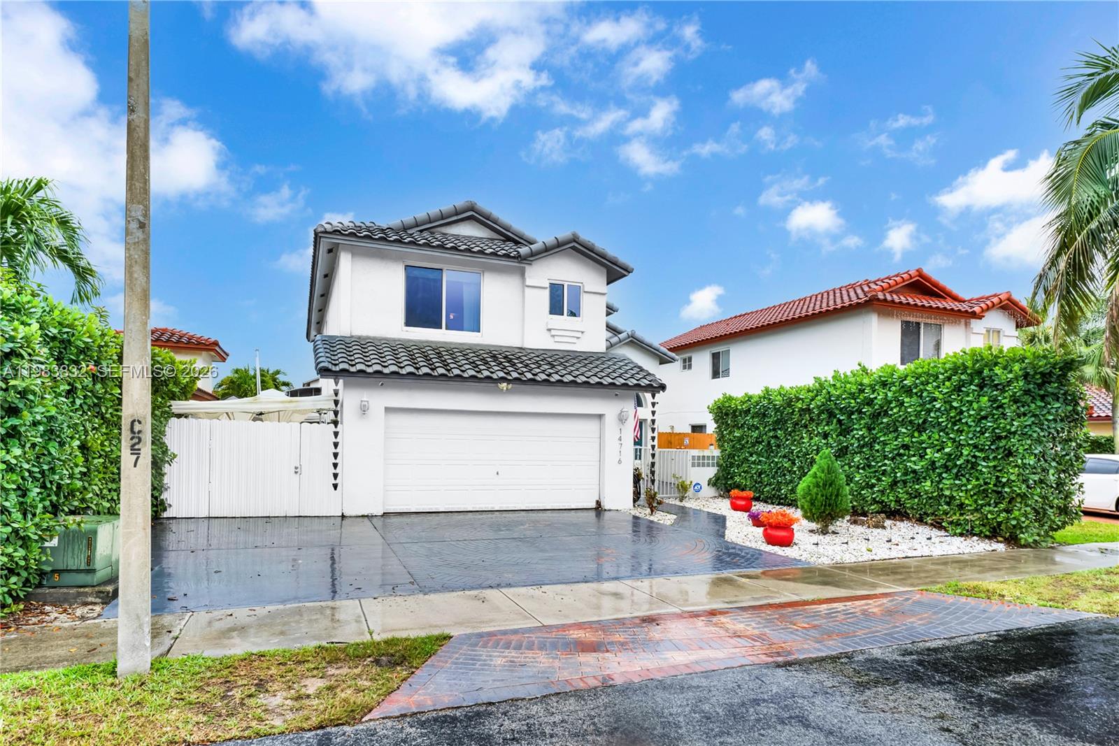 SUNFISH AT THE HAMMOCKS - Residential