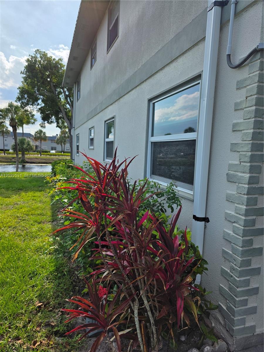 KINGS POINT BRITTANY COND - Residential