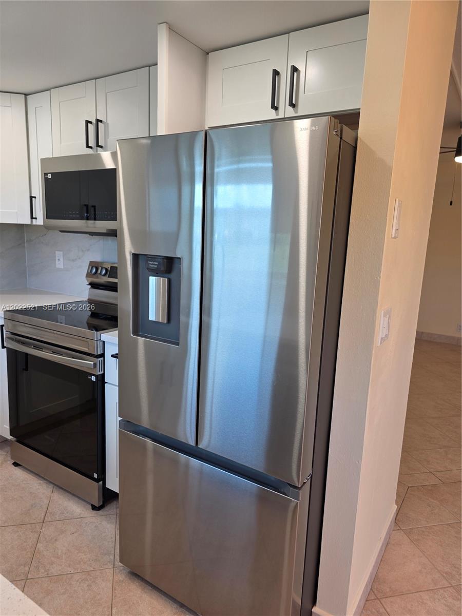 KINGS POINT BRITTANY COND - Residential