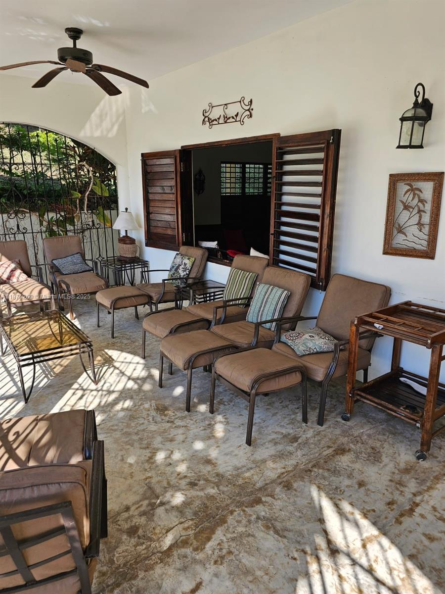 Cardiff Hall Villa - Residential