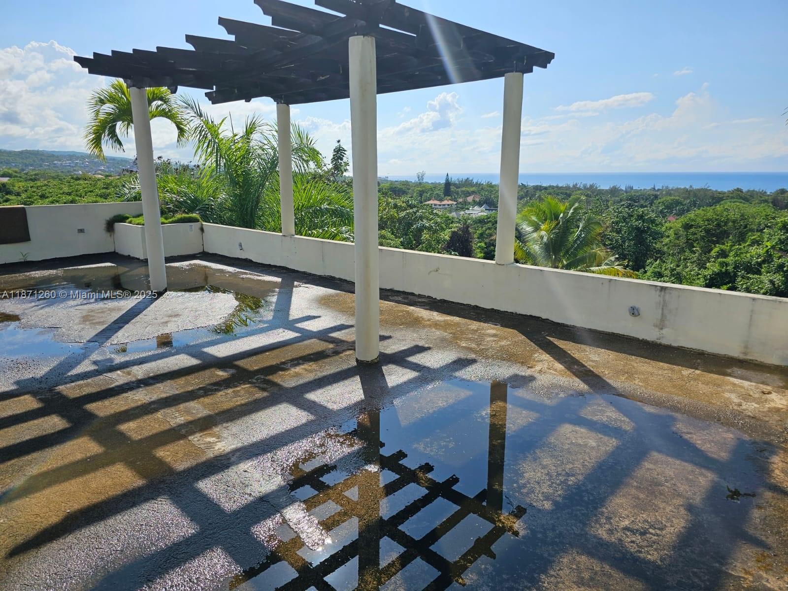 Cardiff Hall Villa - Residential