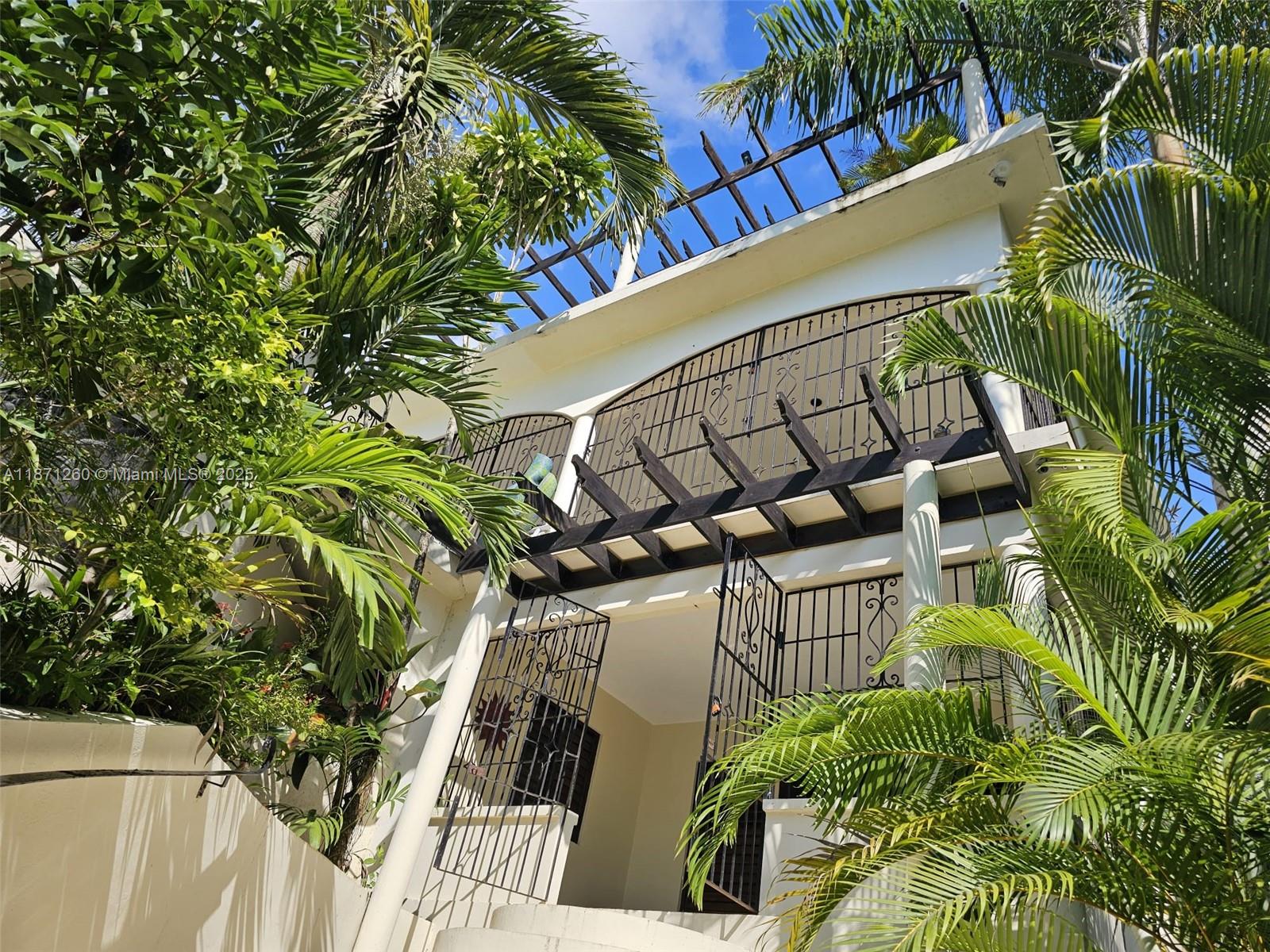 Cardiff Hall Villa - Residential