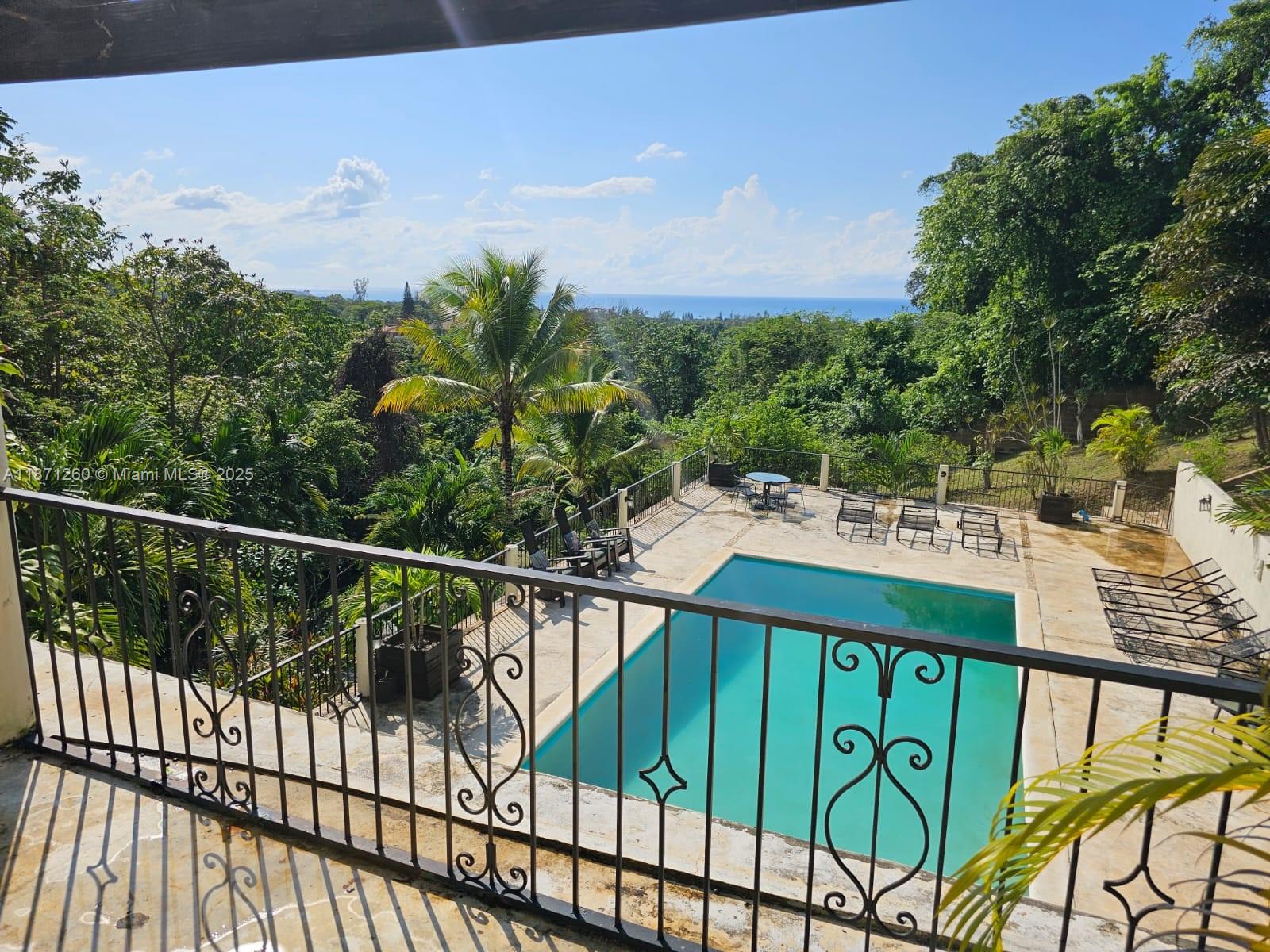 Cardiff Hall Villa - Residential